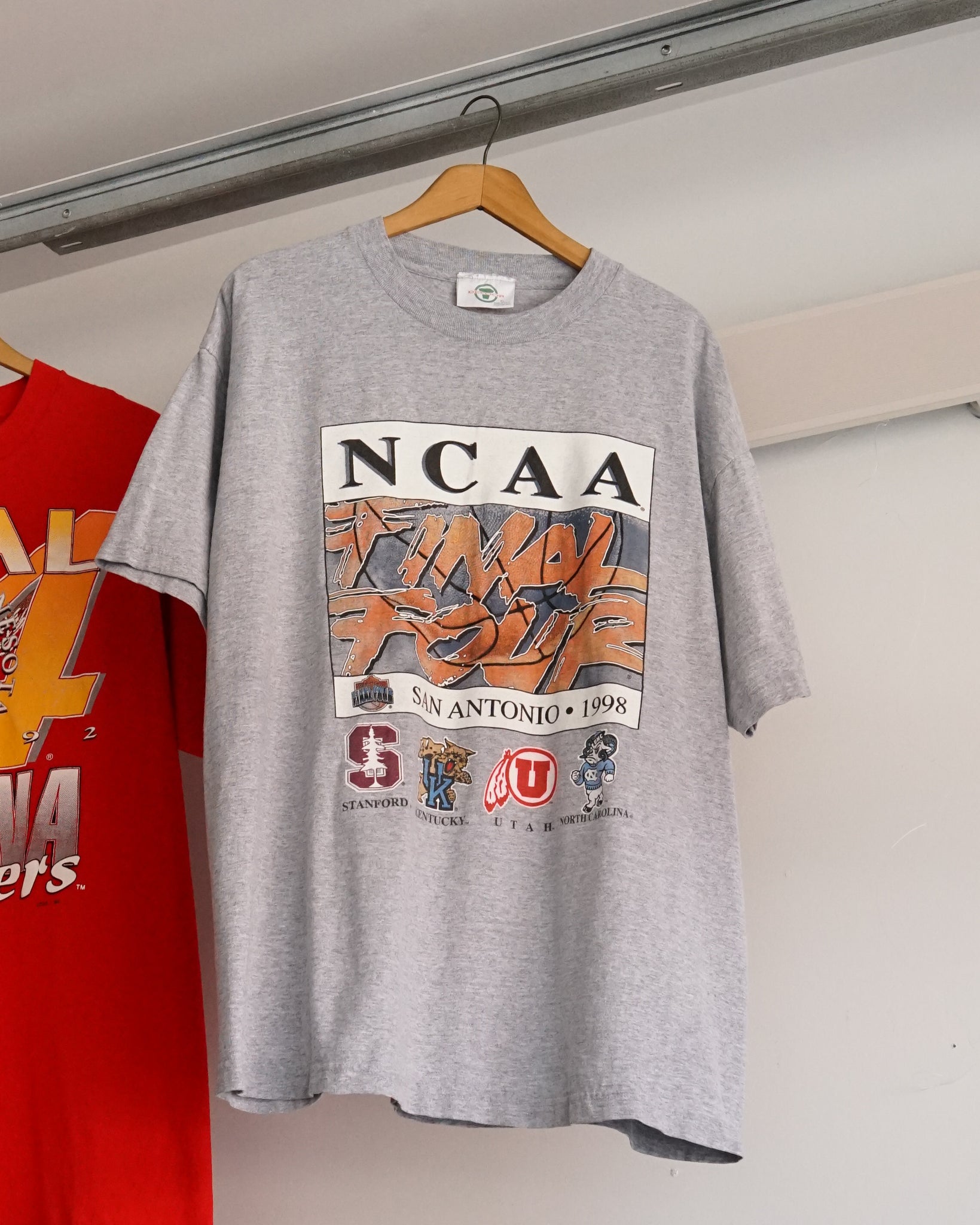 final four ncaa 1998 t-shirt