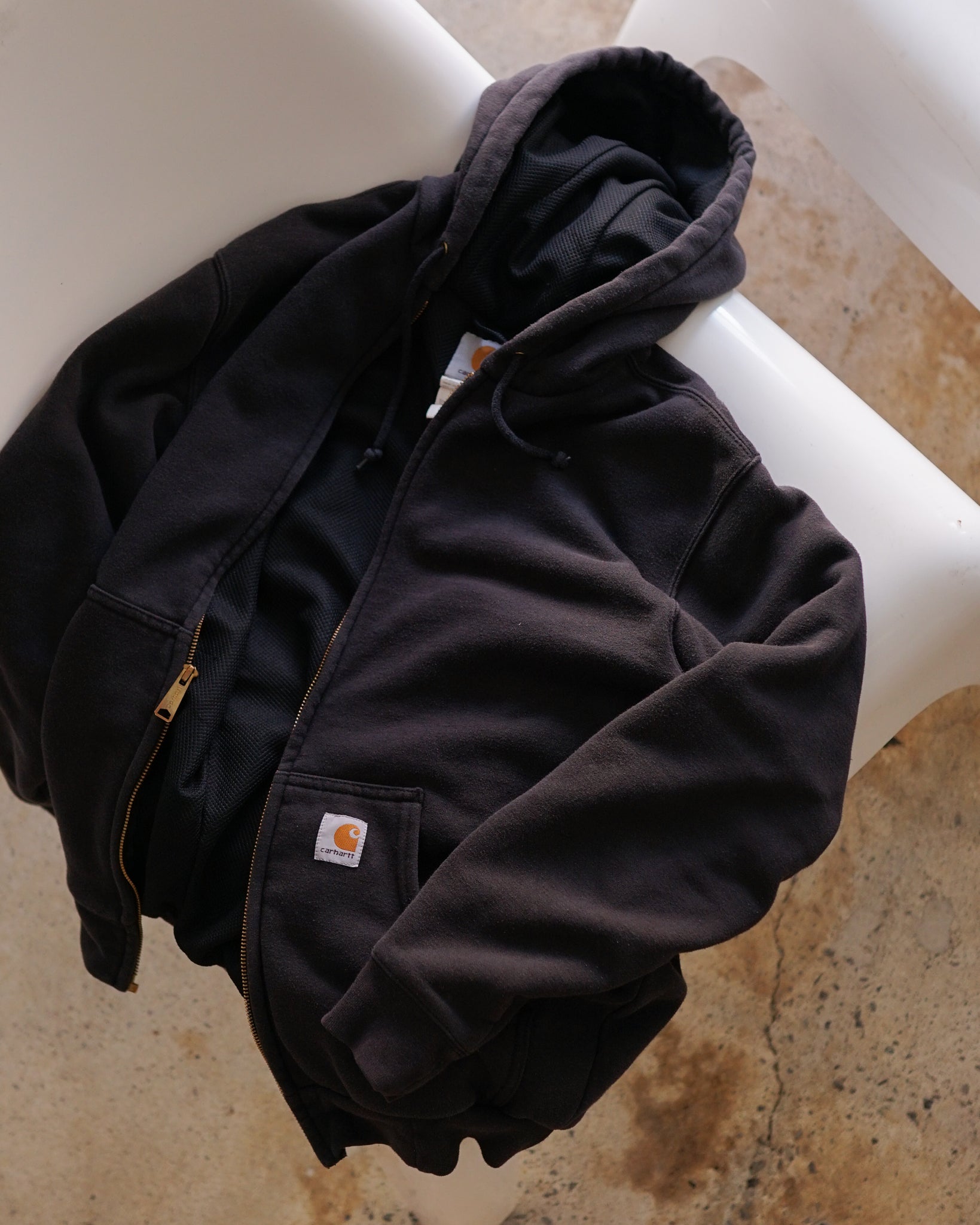 carhartt zip-up hoodie