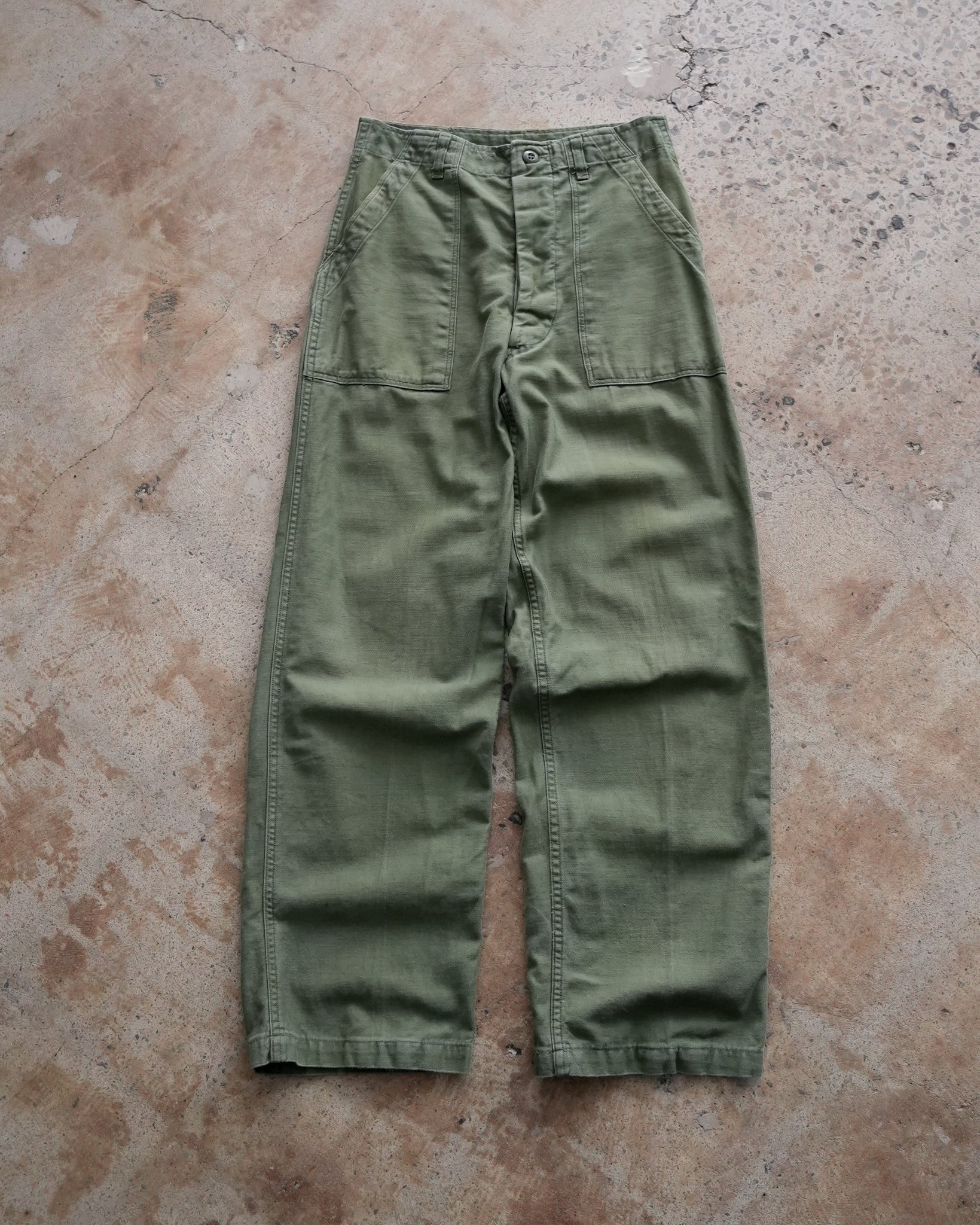 06-107 trousers