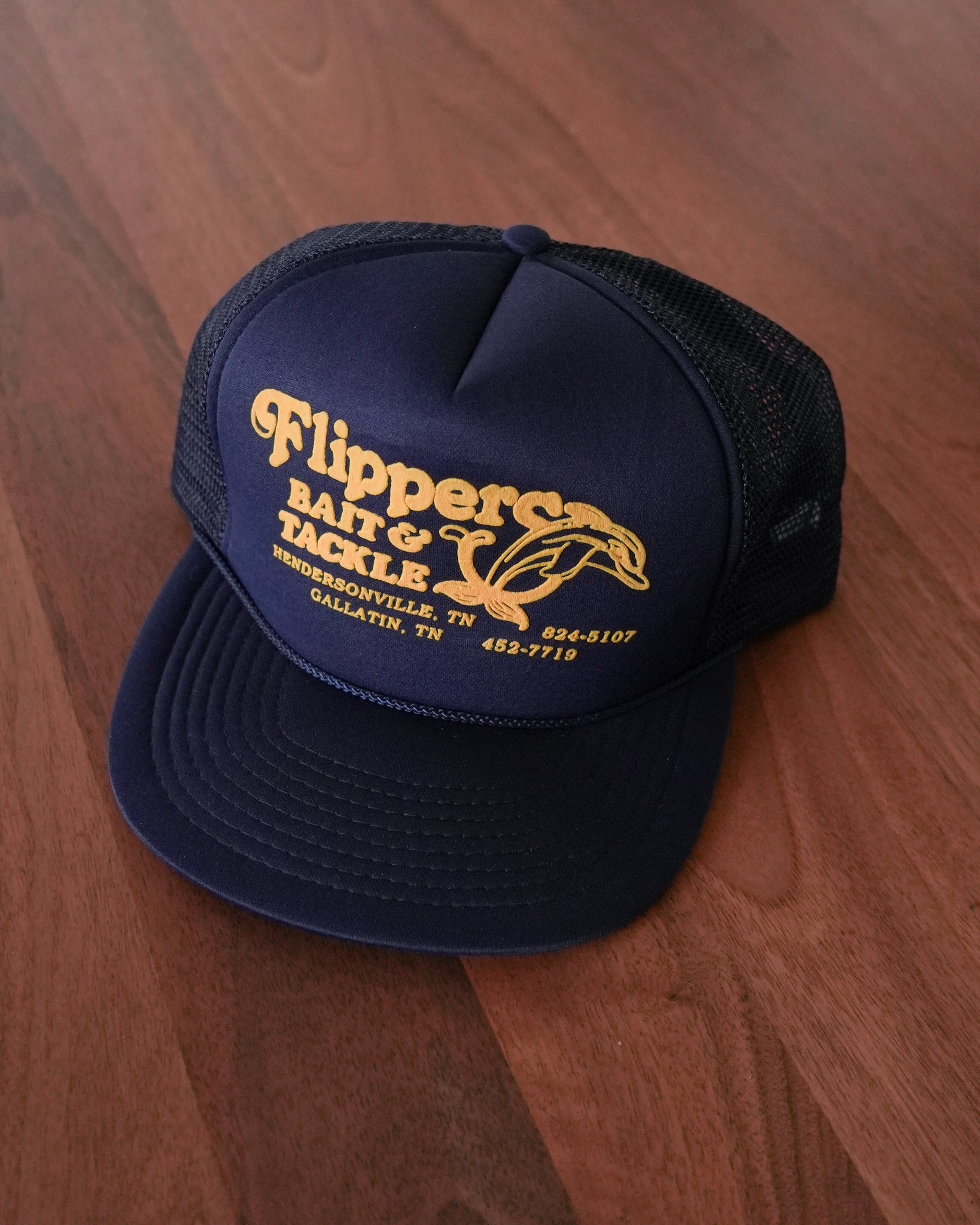 flippers bait and tackle trucker hat