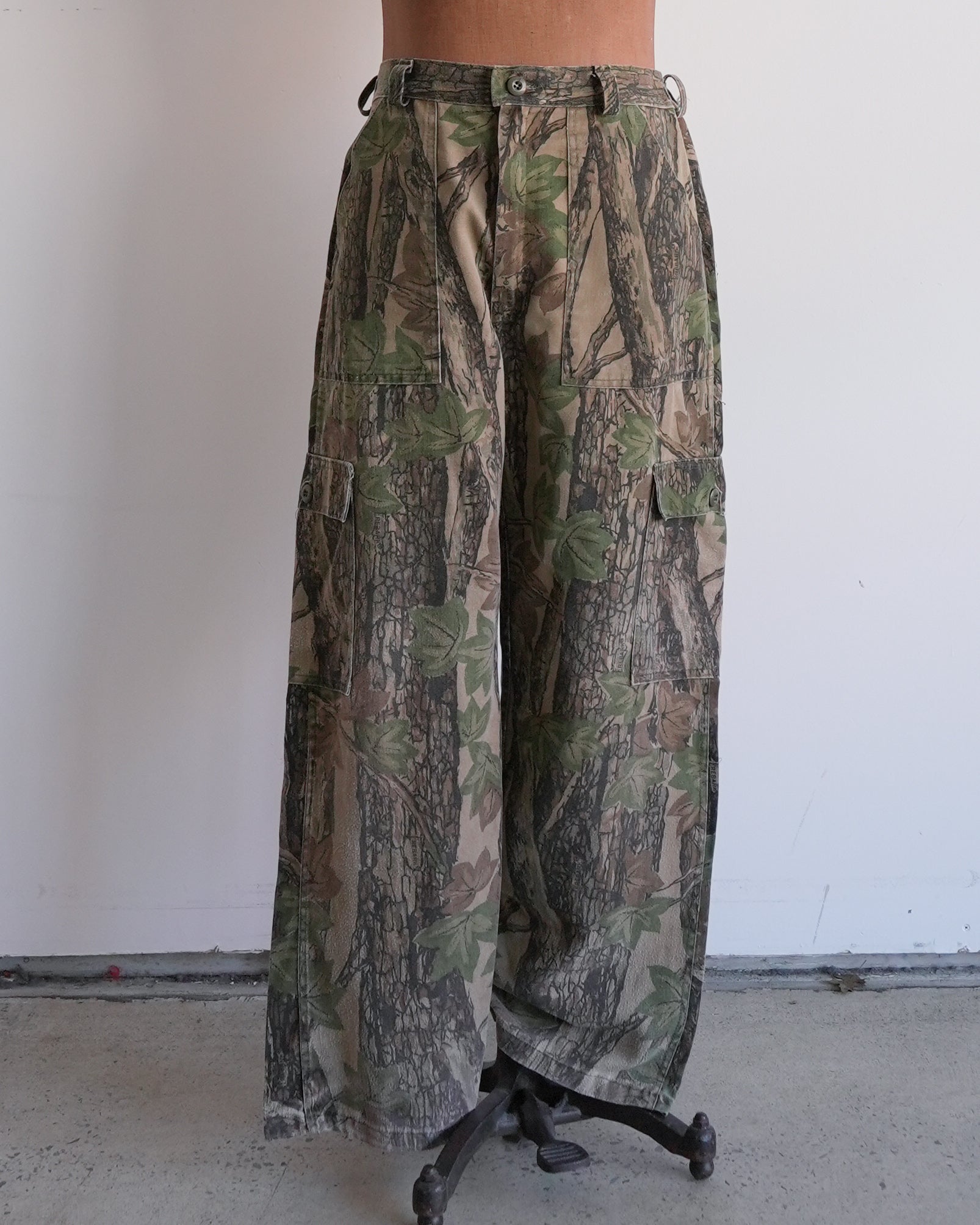 realtree camo adjustable cargo pants