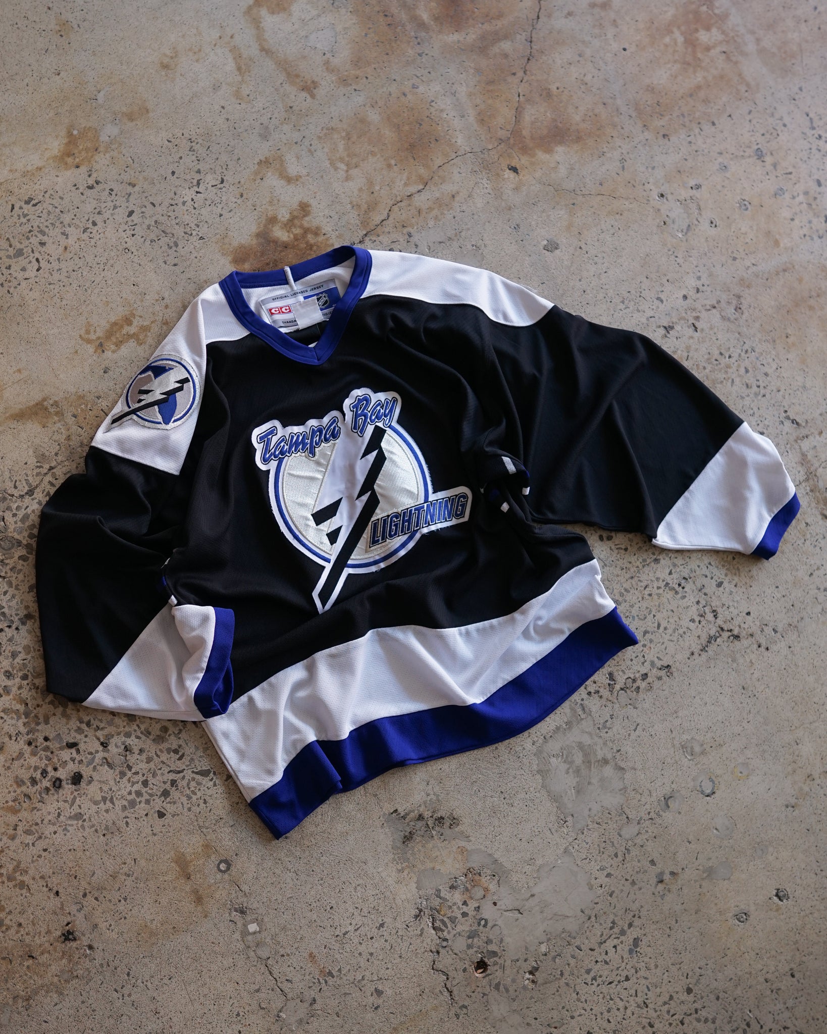 tampa bay lightning nhl ccm jersey