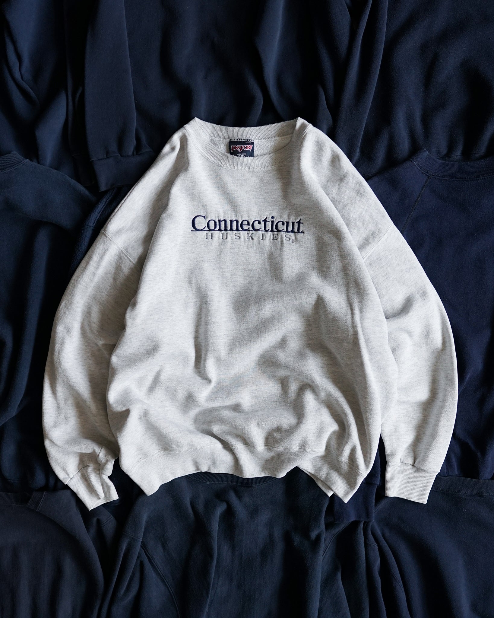 university of connecticut huskies jansport crewneck