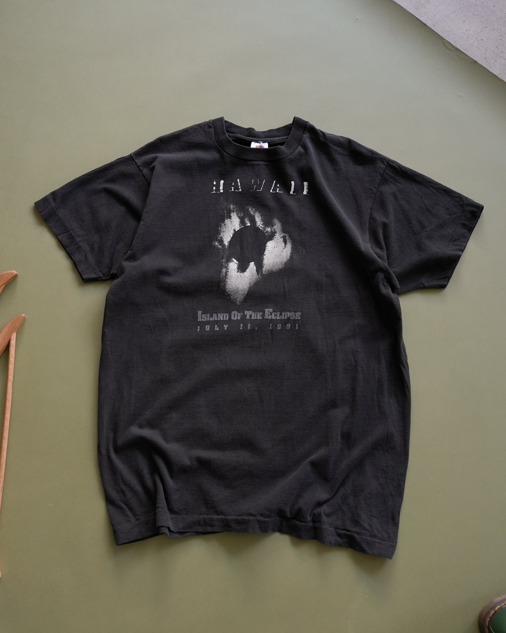 hawaii island of the eclipse 1991 t-shirt