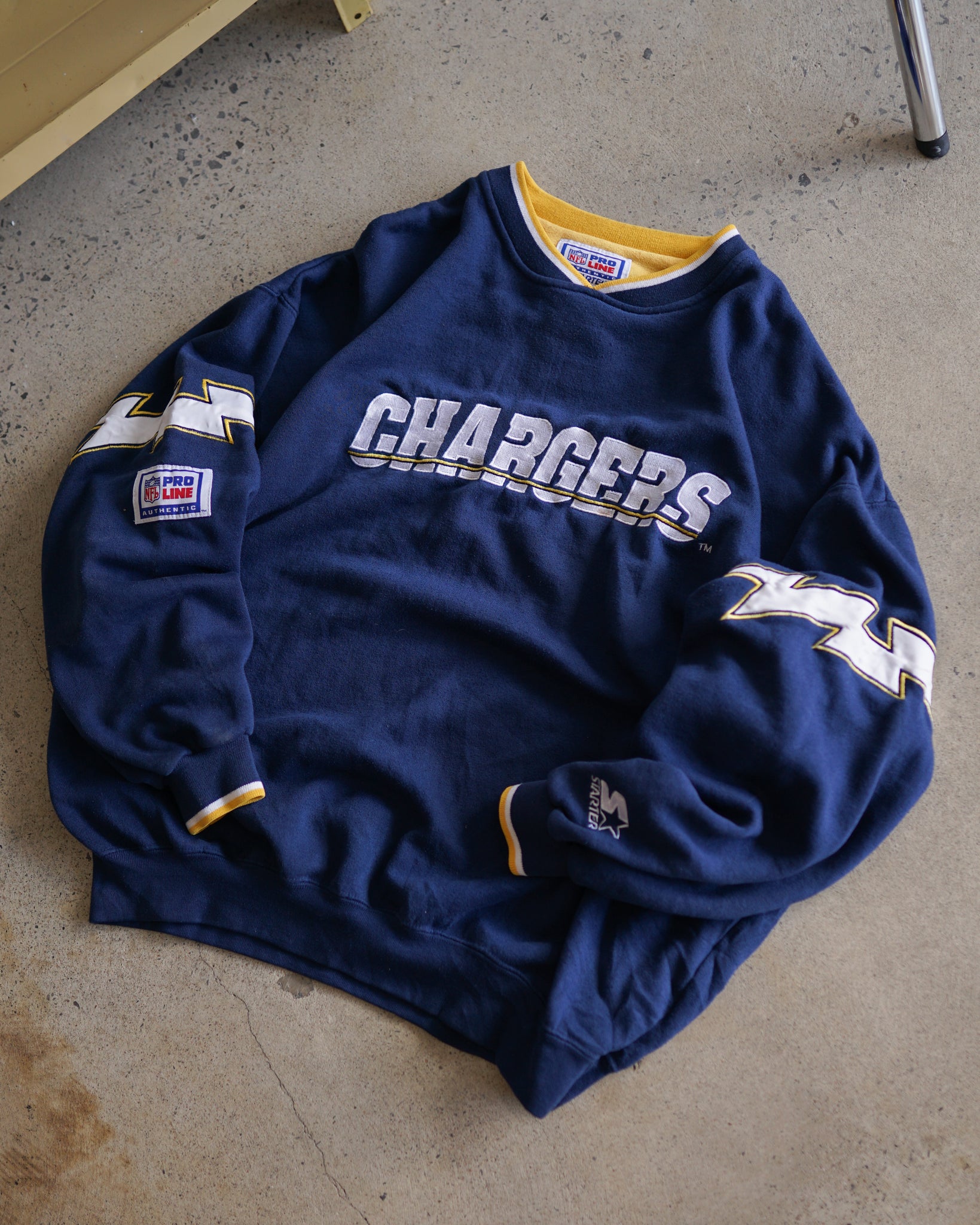 los angeles chargers starter crewneck