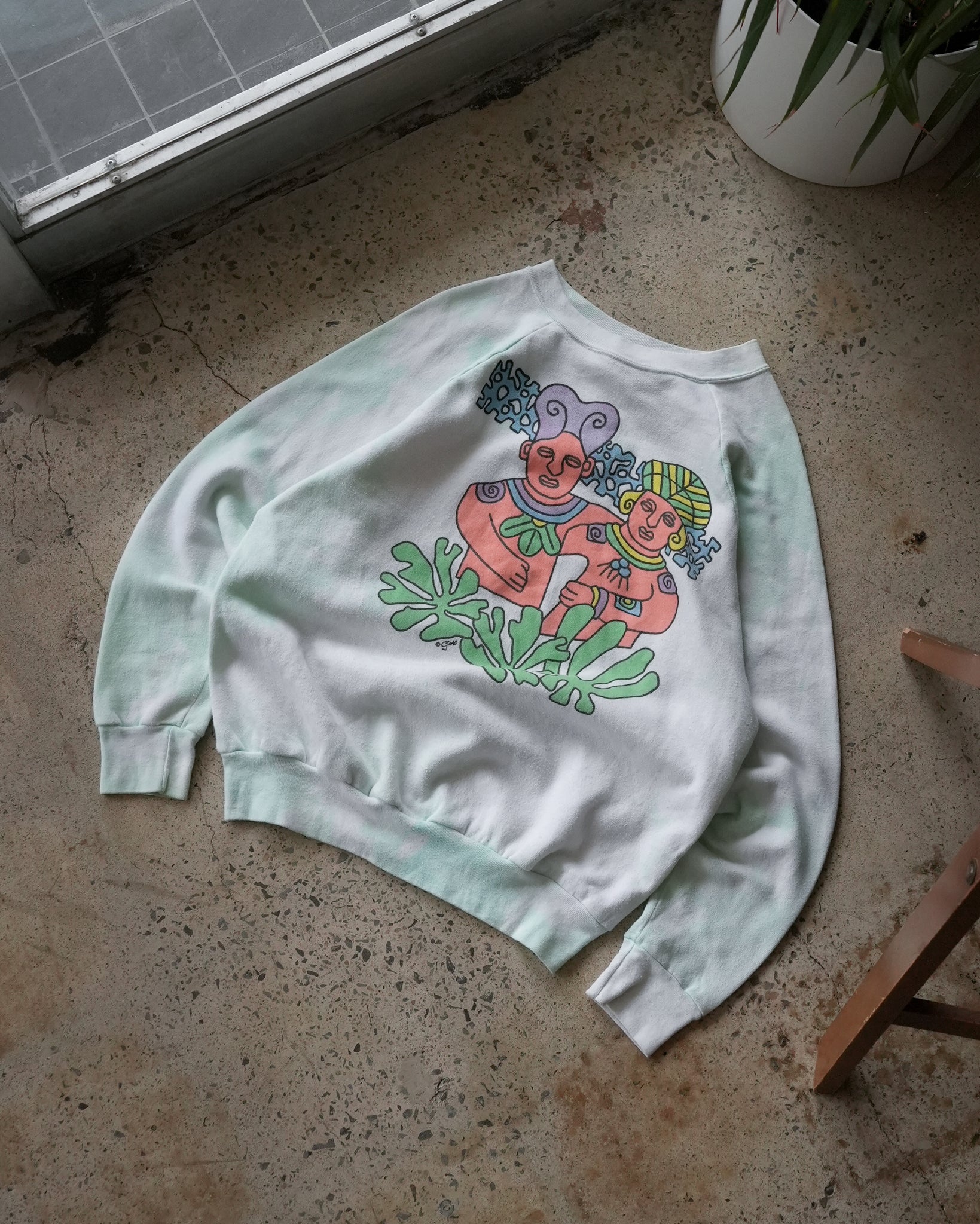 vintage crewneck