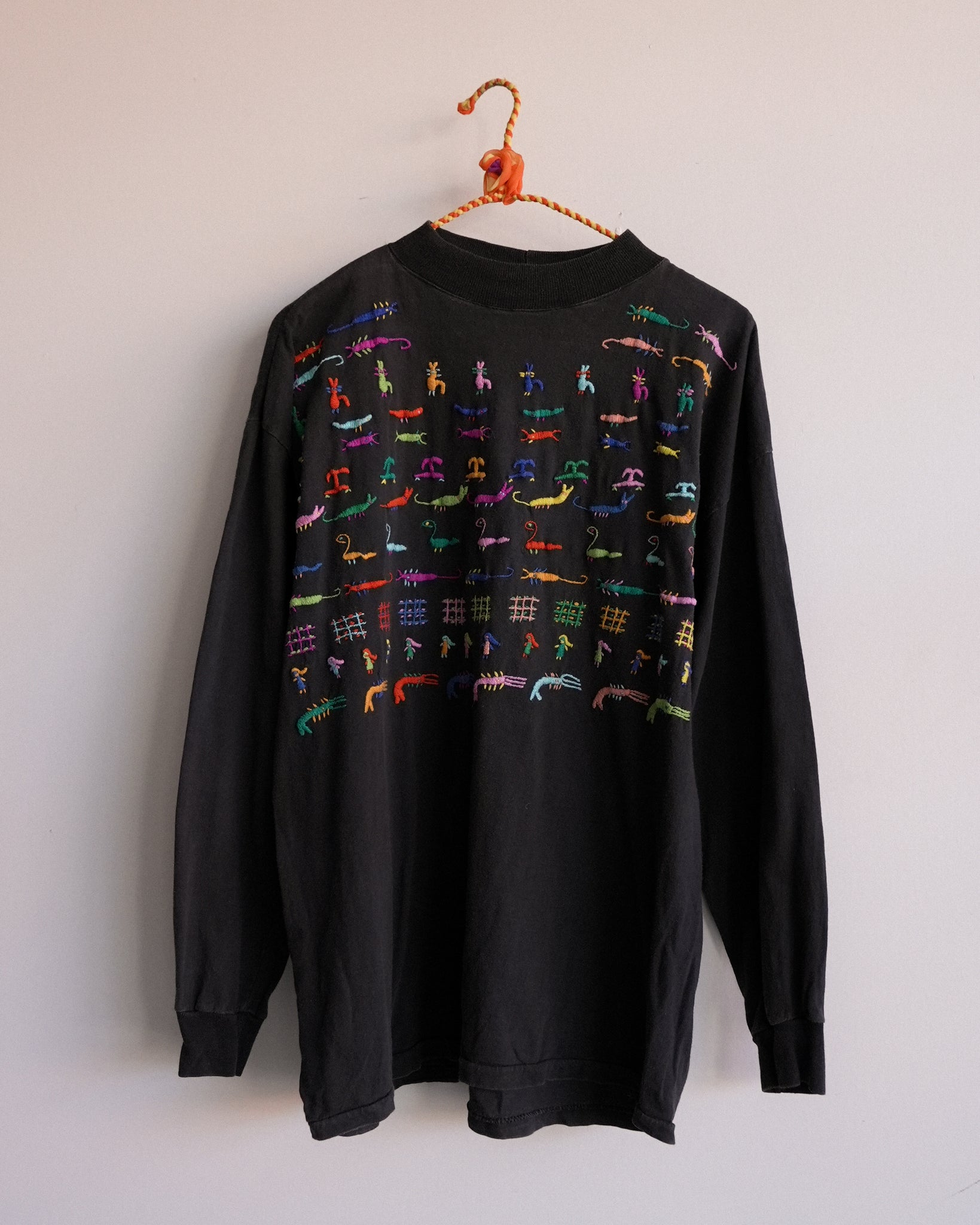 animals embroidered longsleeve