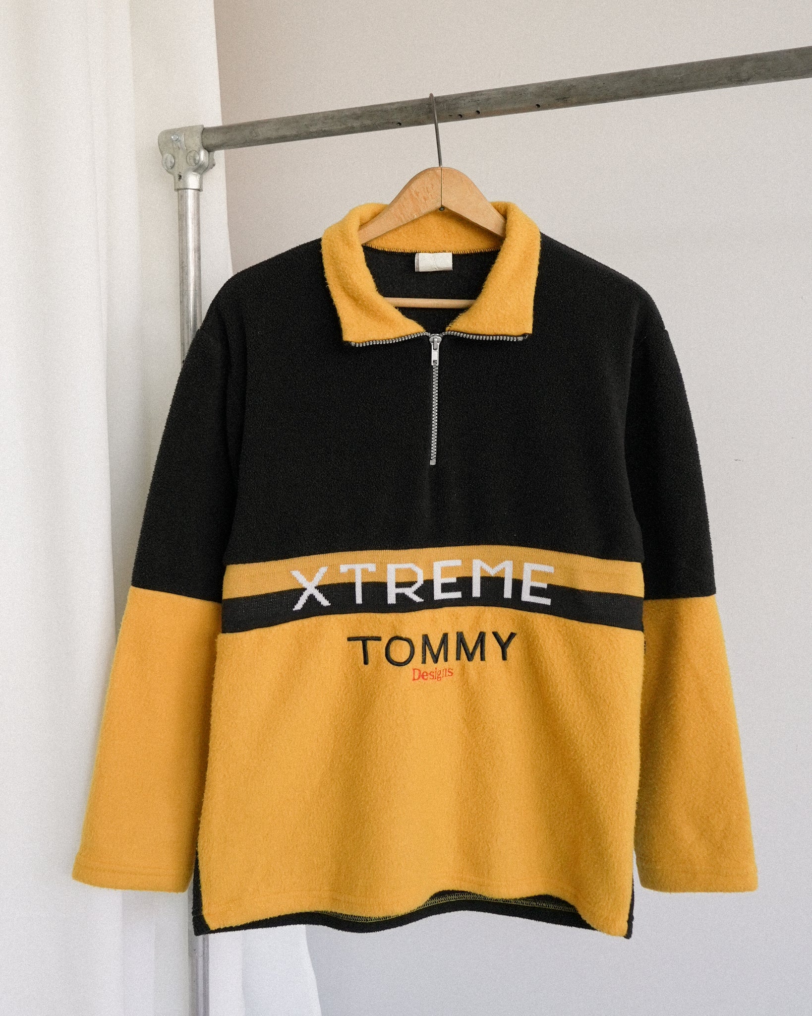 x-treme tommy designs 1/3 zip fleece