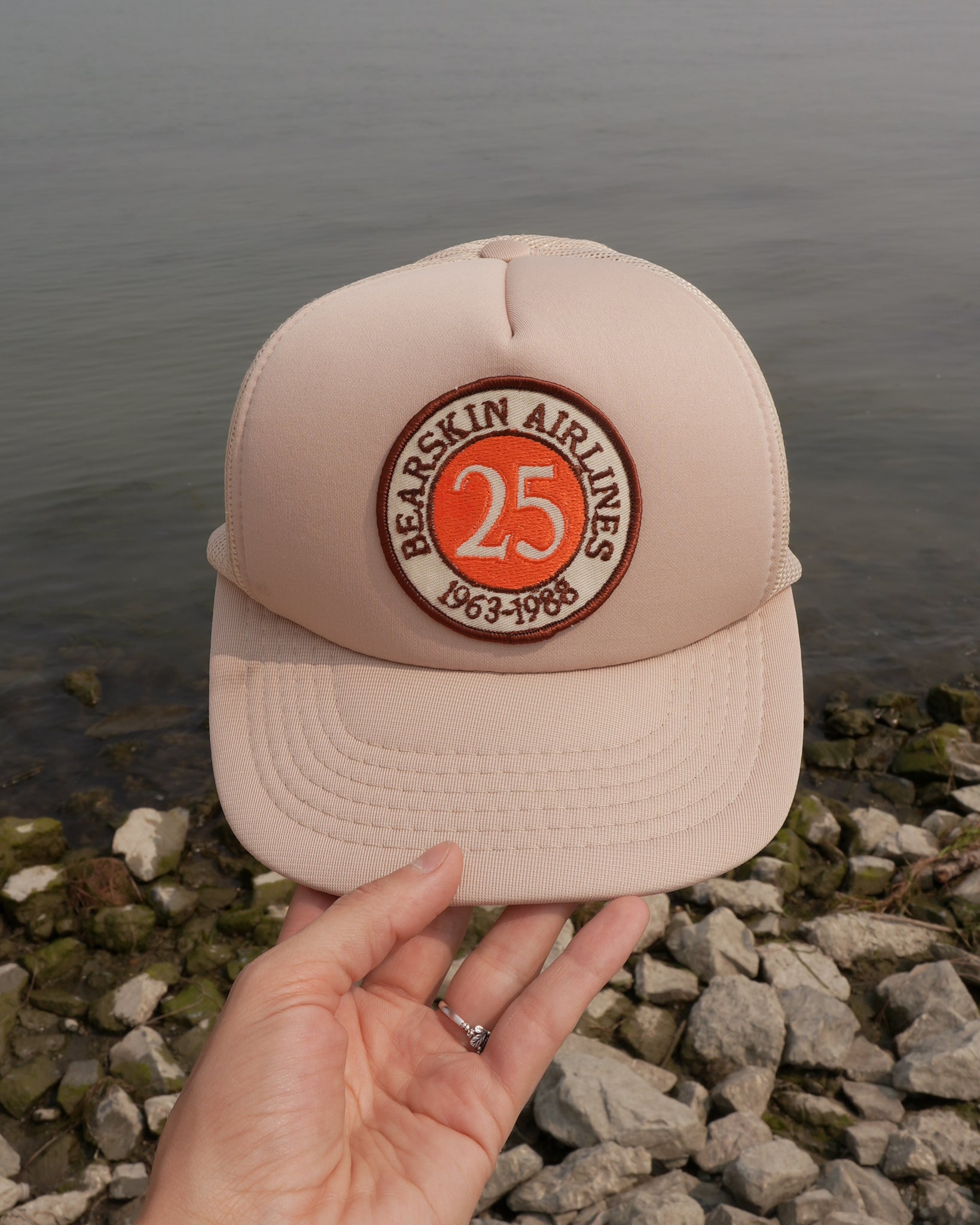 bearskin airlines 1988 trucker hat