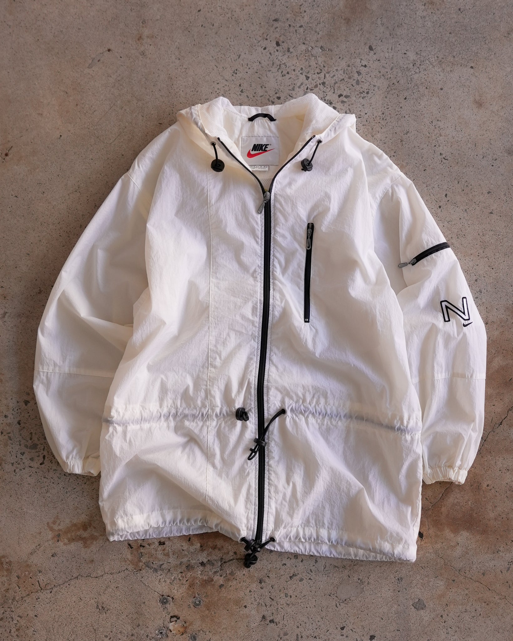 nike zip-up windbreaker