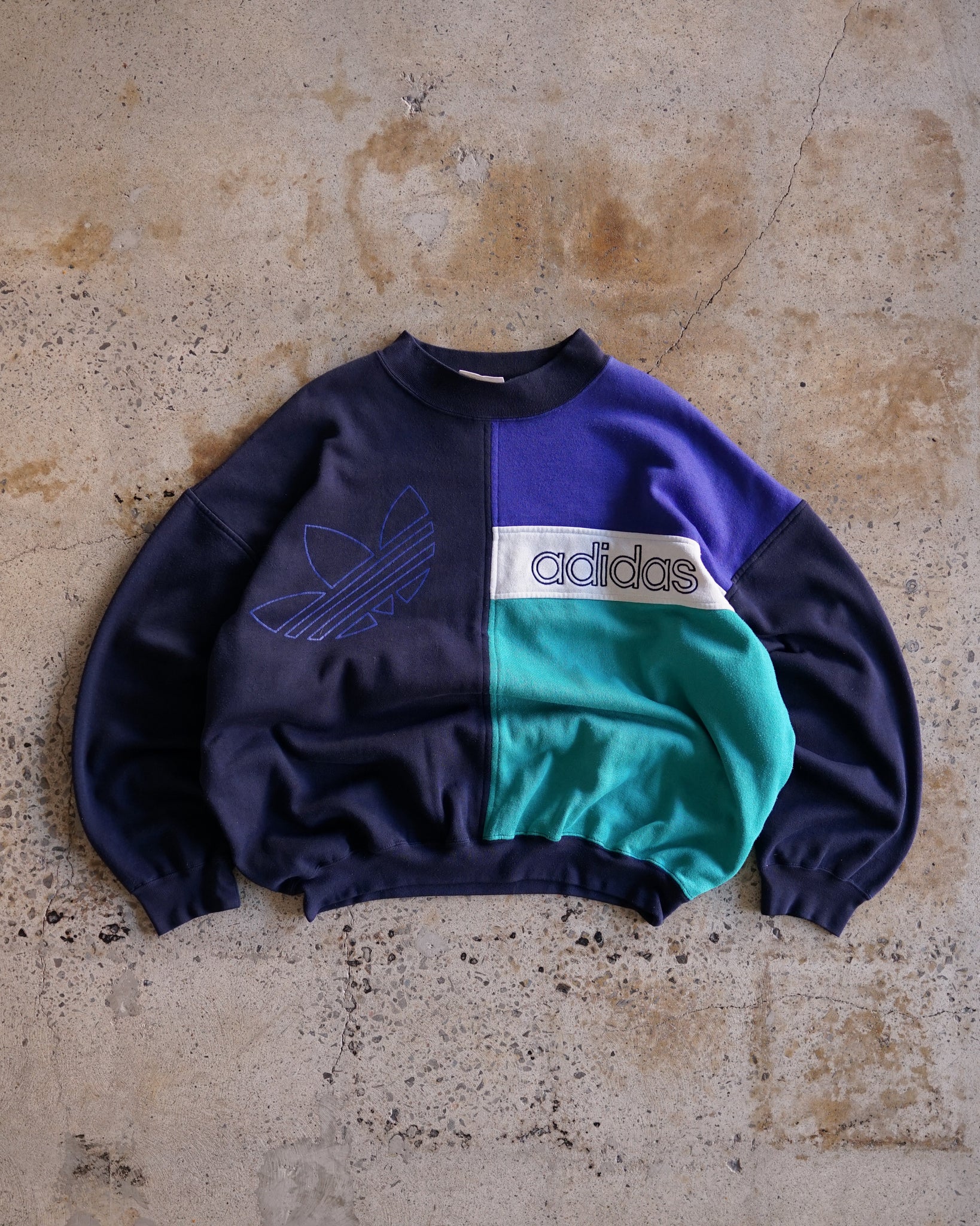 adidas crewneck