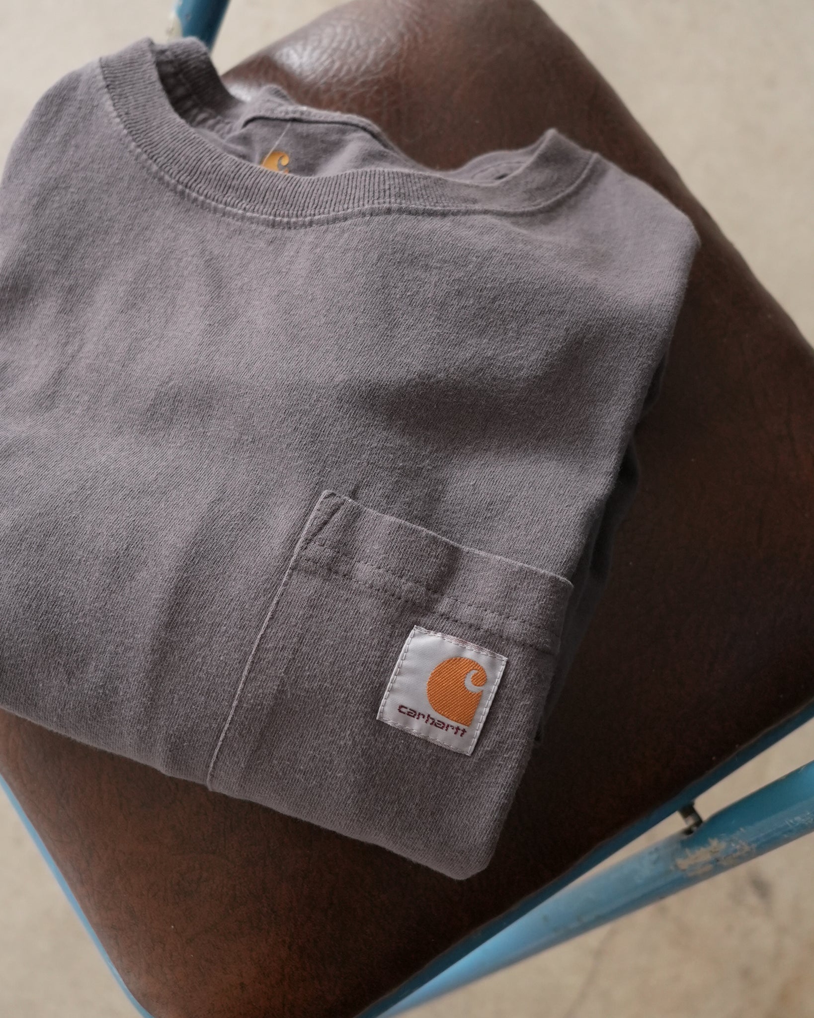 carhartt pocket t-shirt
