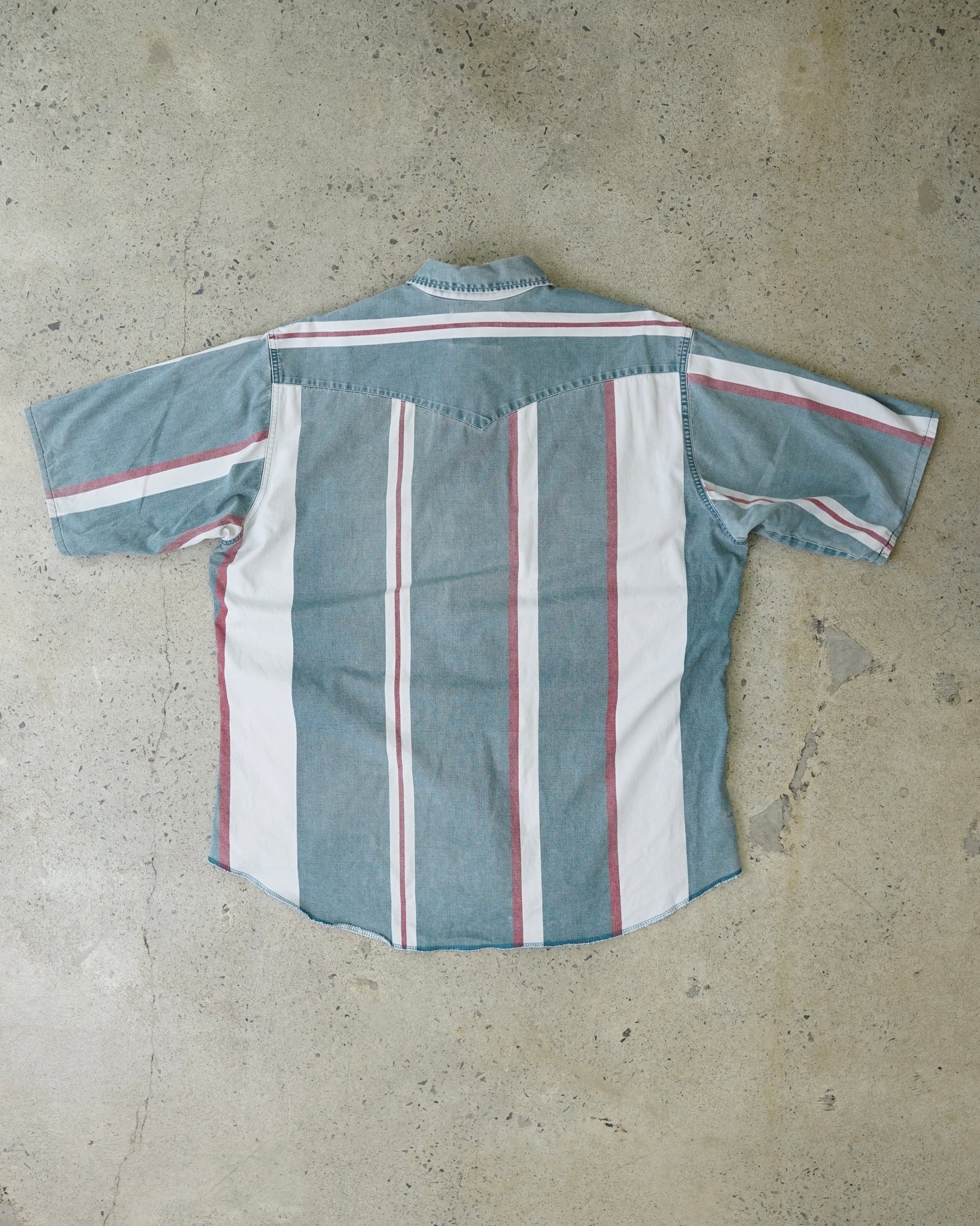 wrangler pearl button-up shirt
