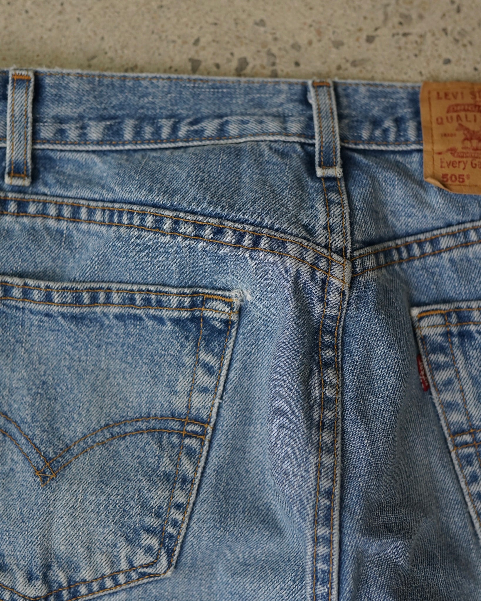 levi's 505 jeans