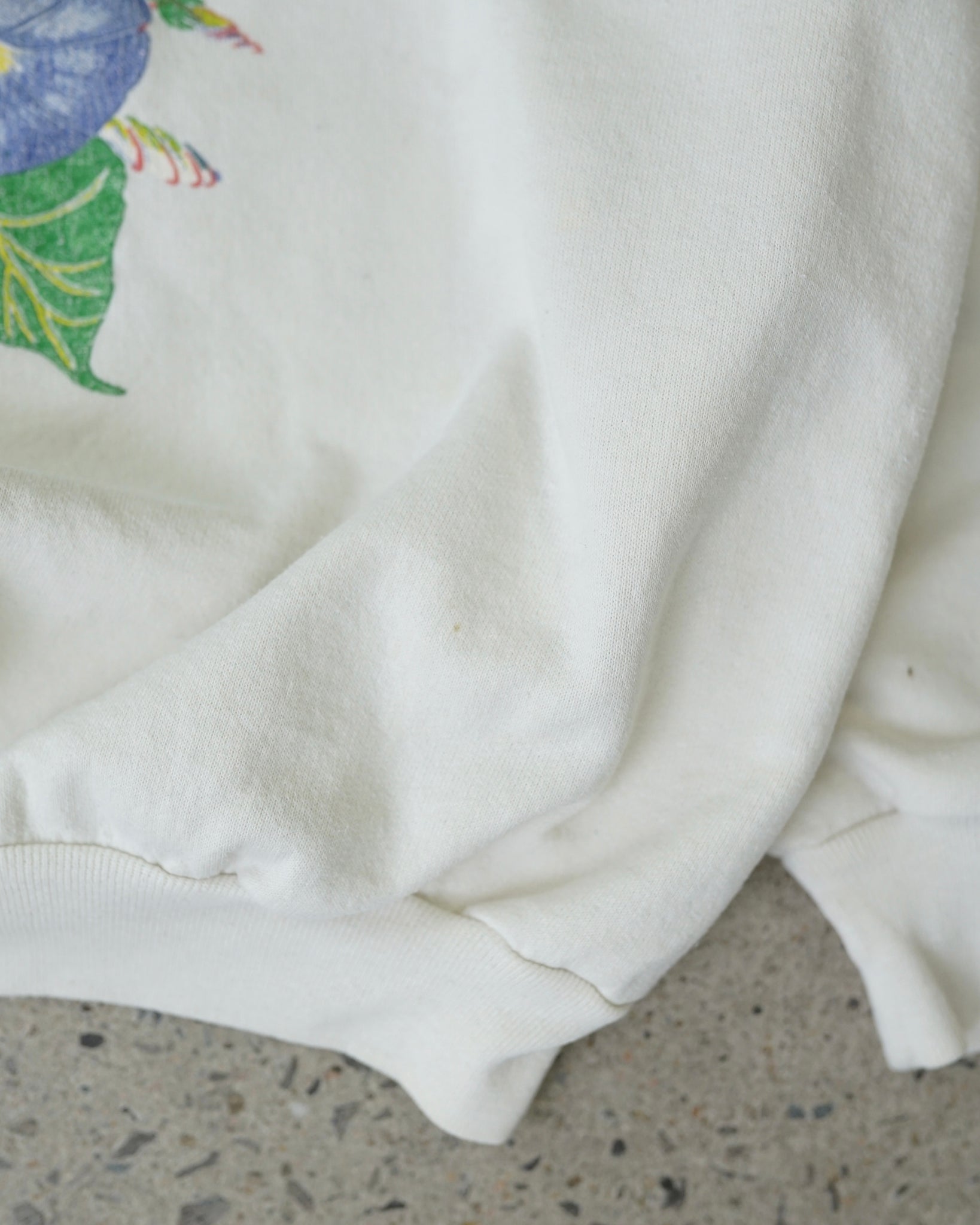 k.k. flowers crewneck