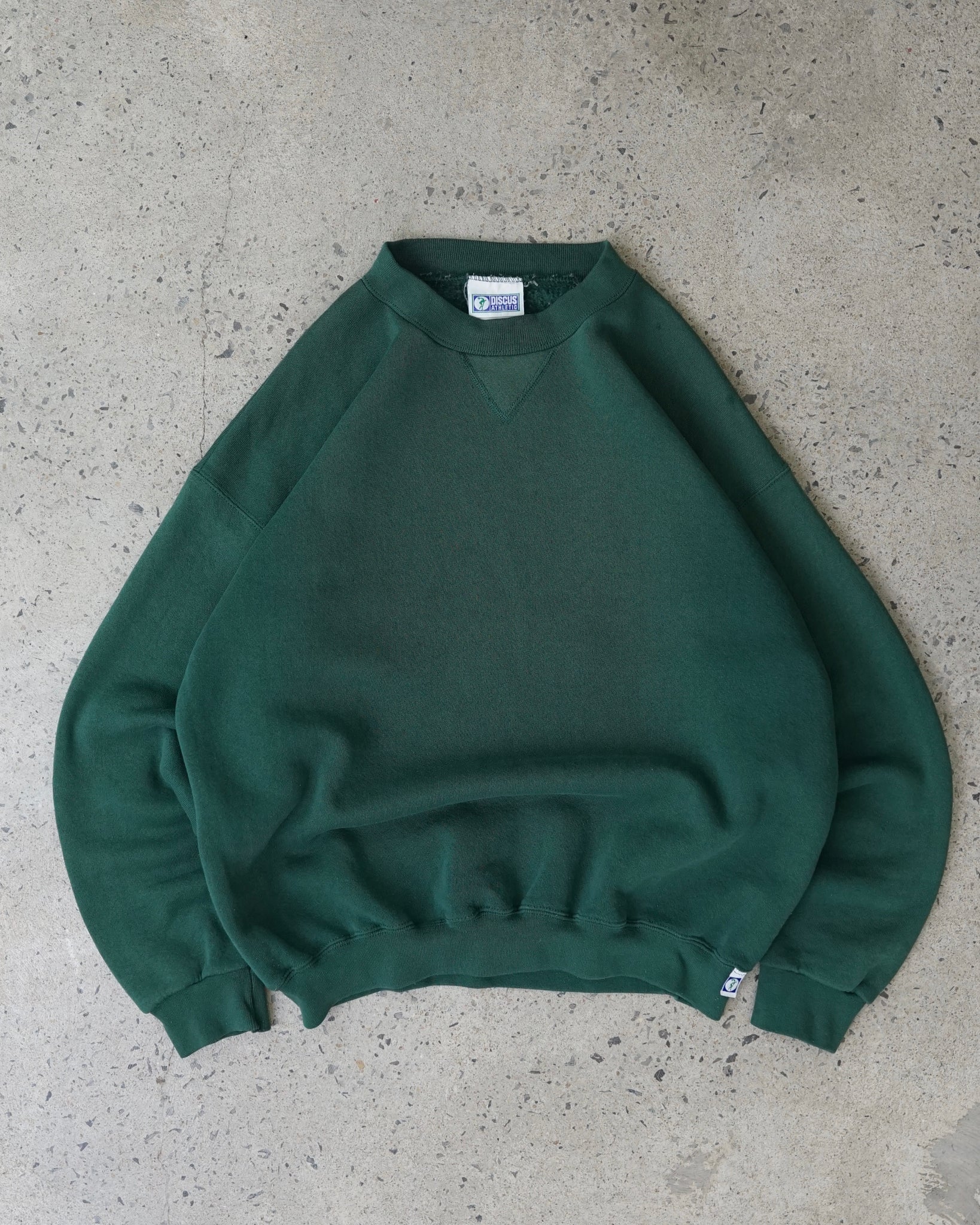 discus athletic crewneck