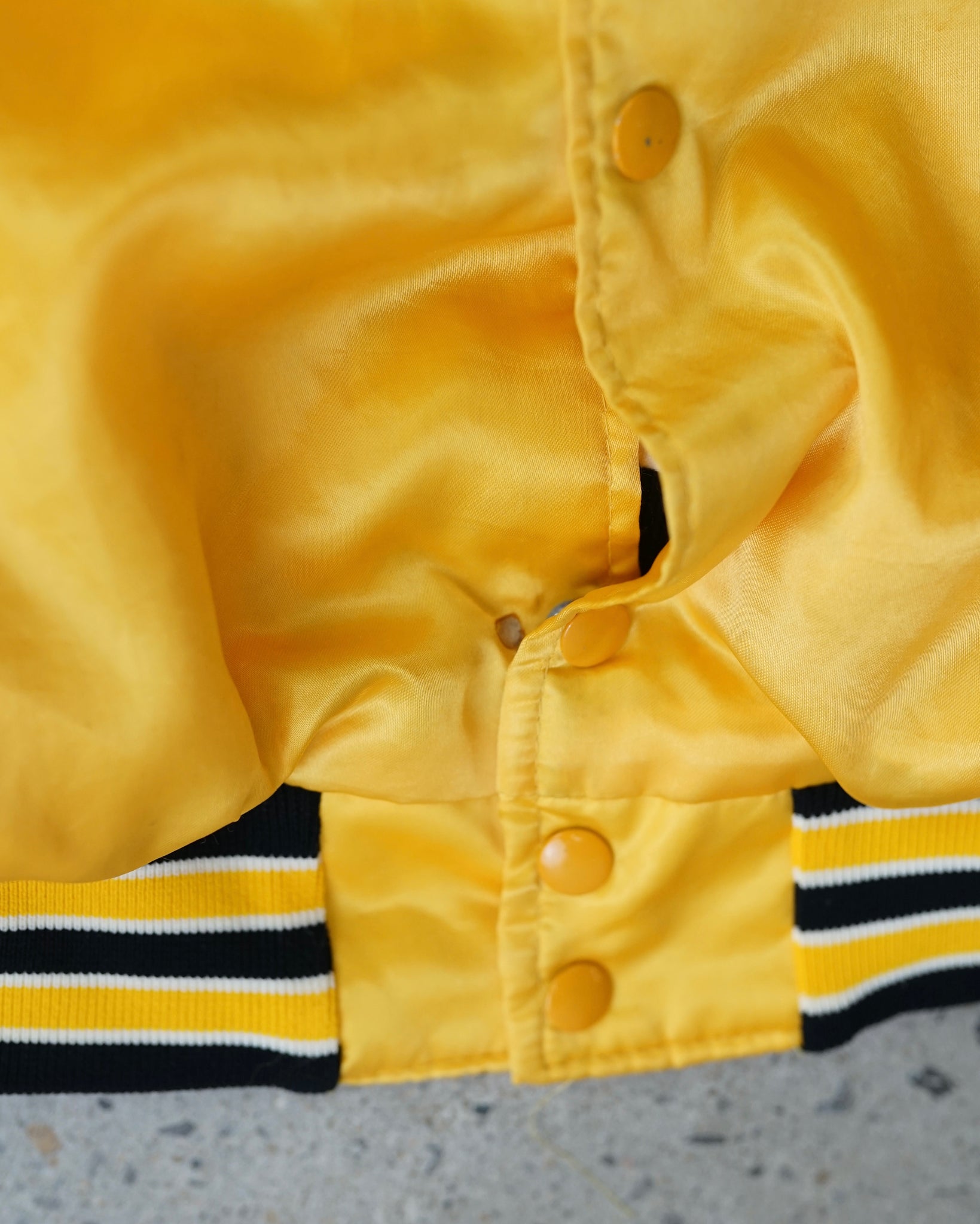 sportsman's park illinois derby bomber jacket