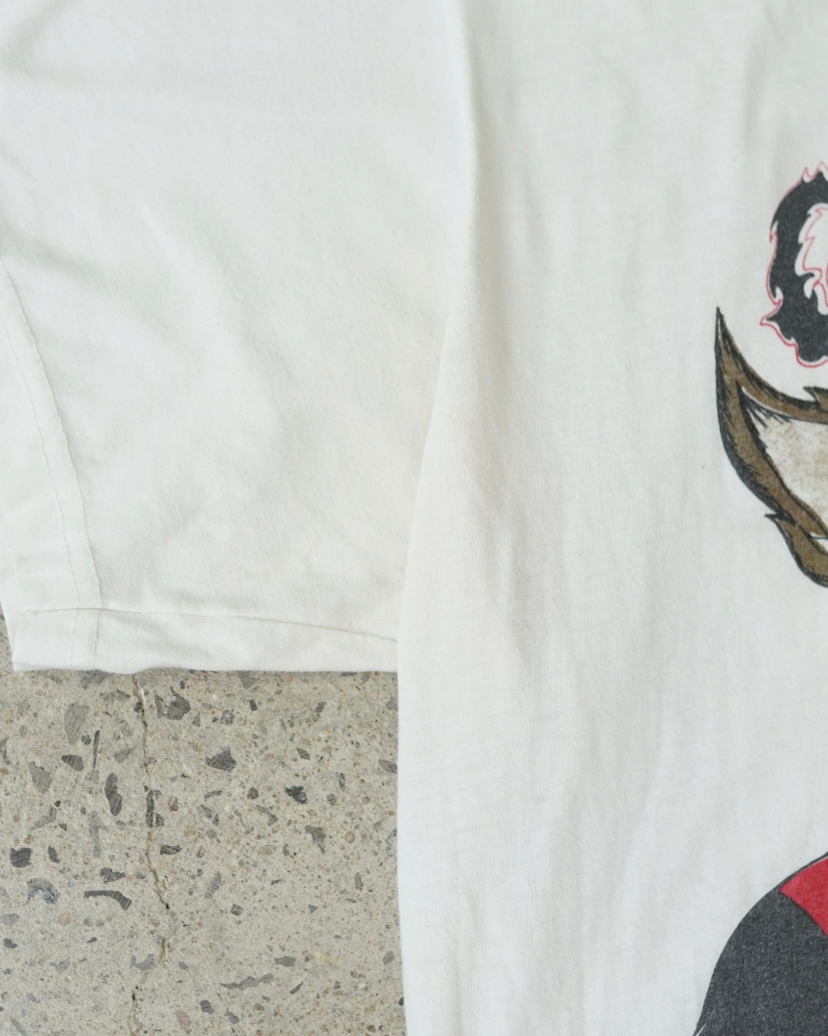 nadie puede t-shirt