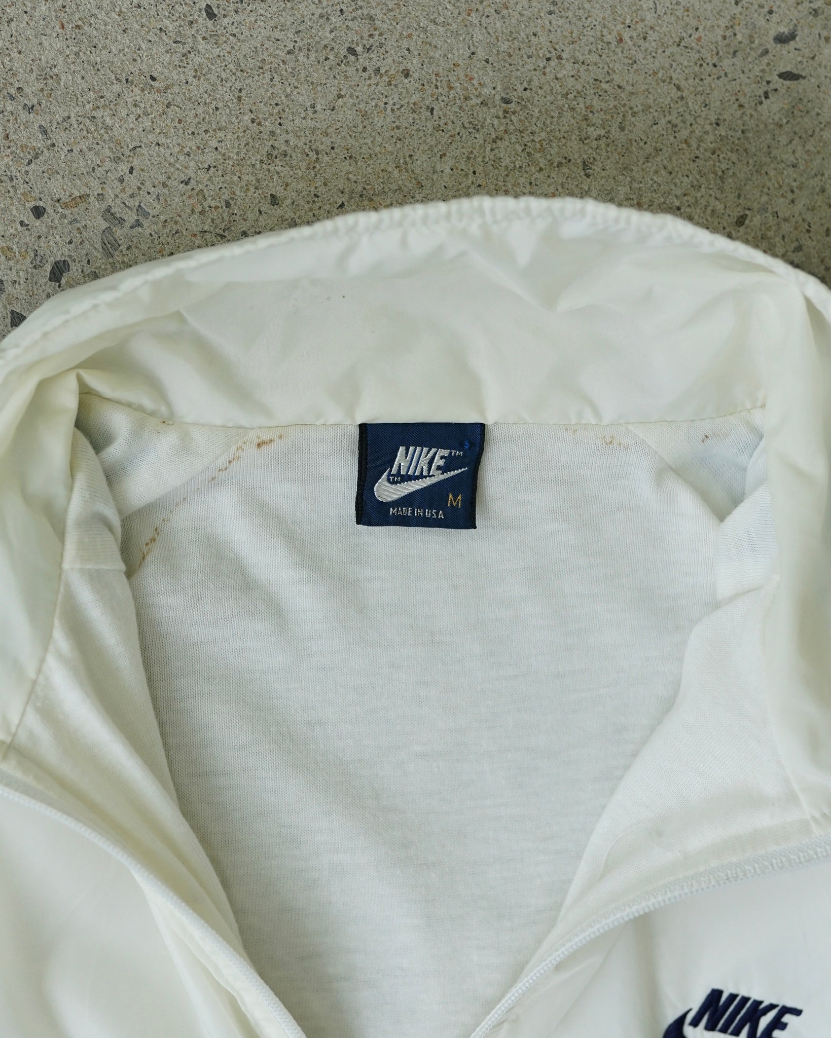 nike windbreaker