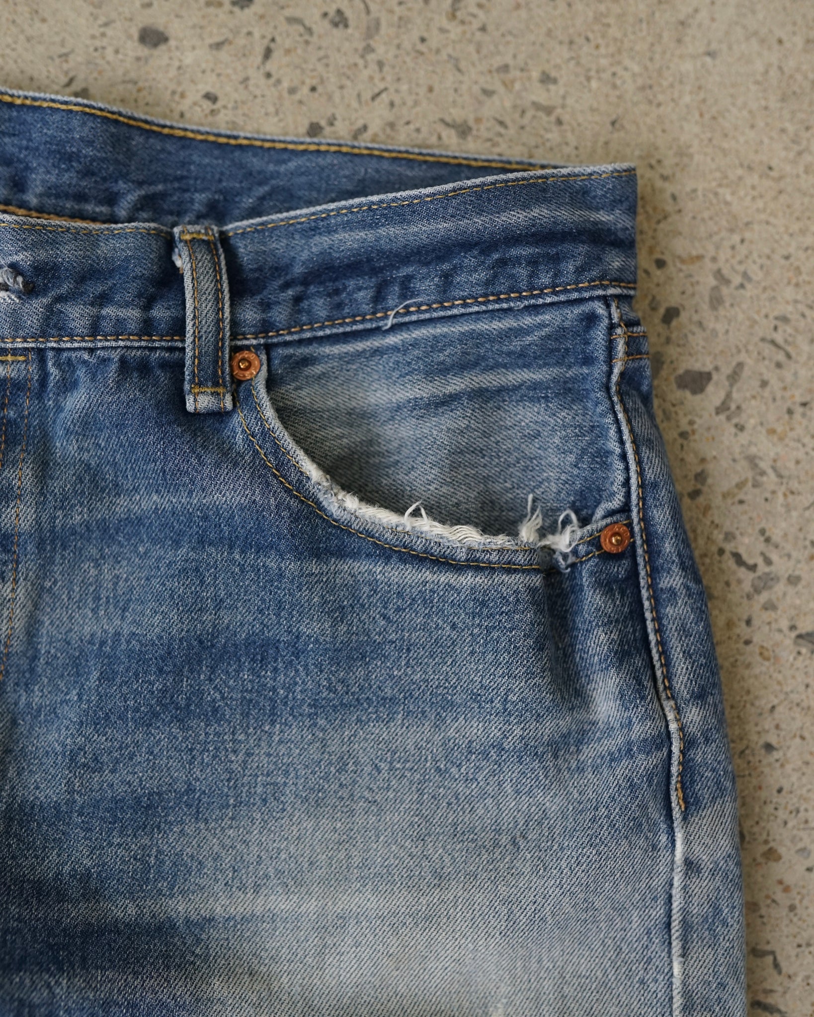 levi's 501 jeans