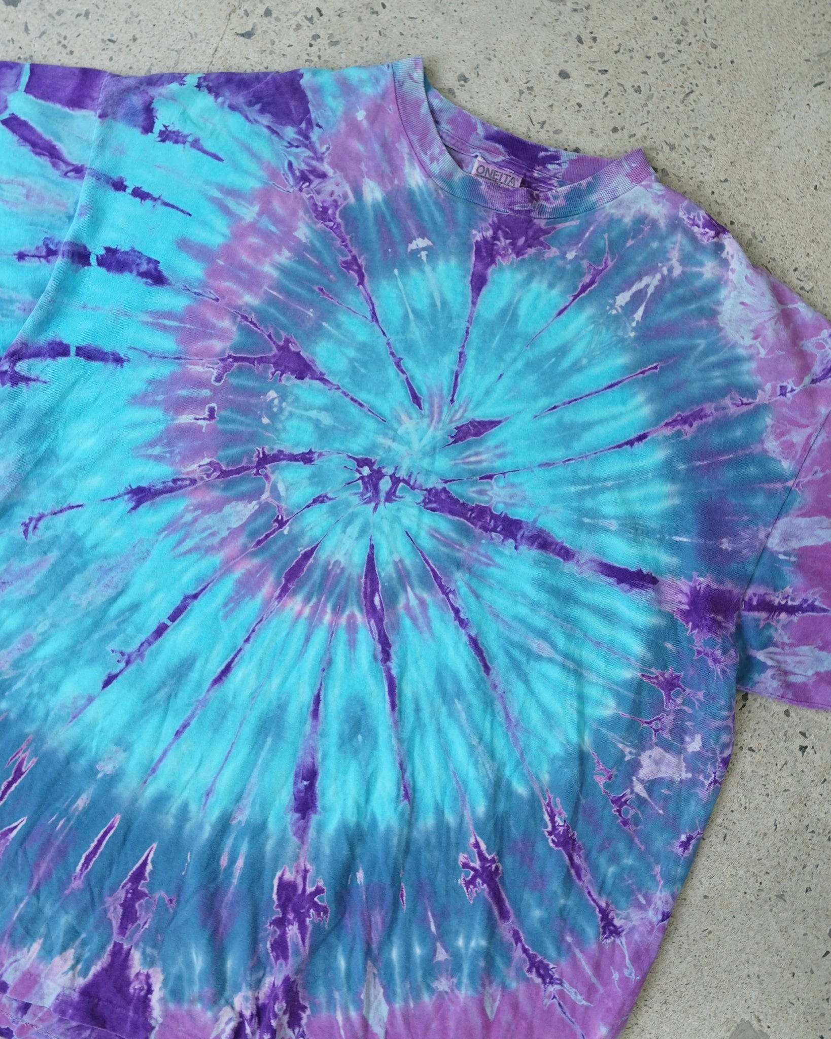 tie dye vintage t-shirt