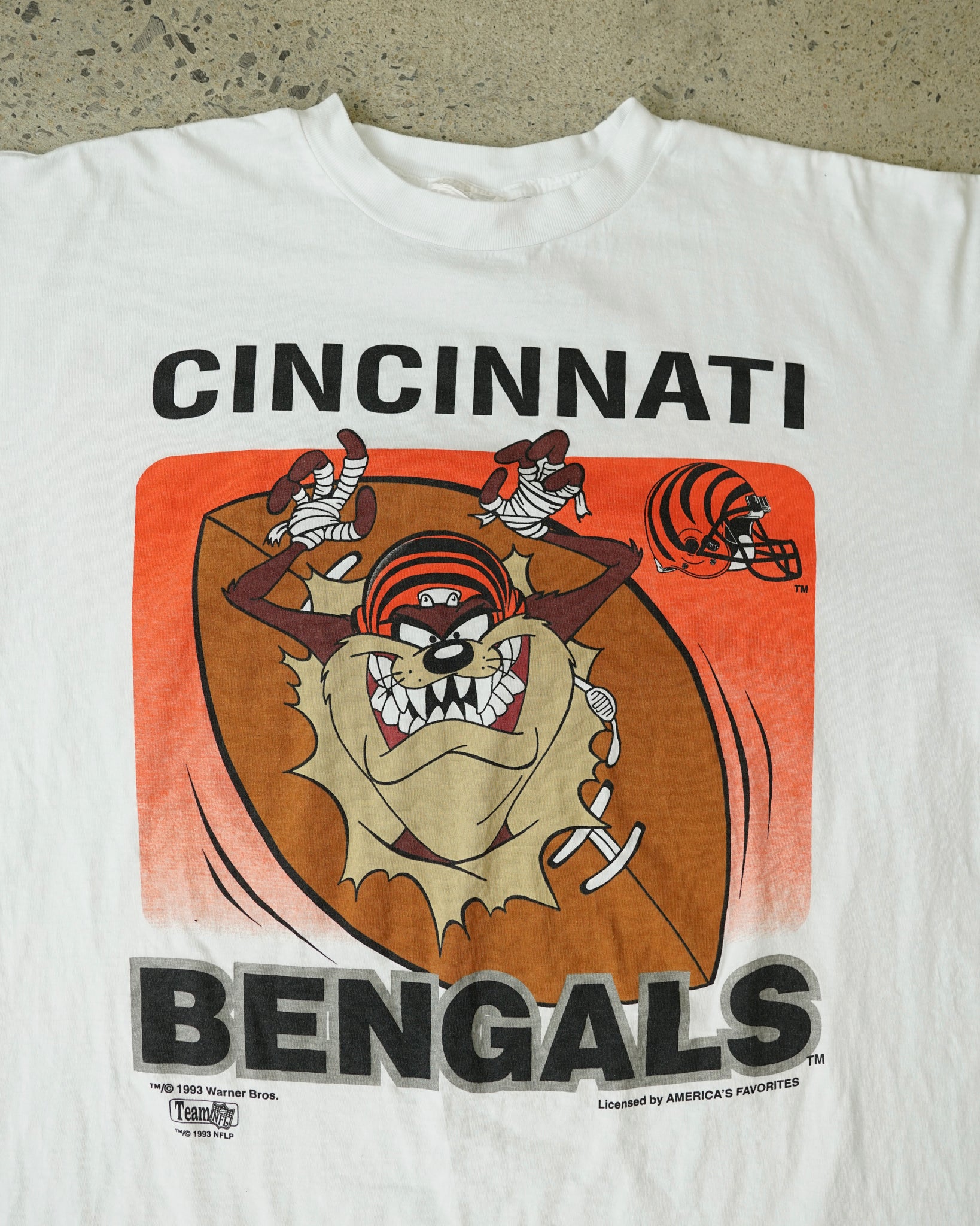 cincinnati bengals taz t-shirt - XL