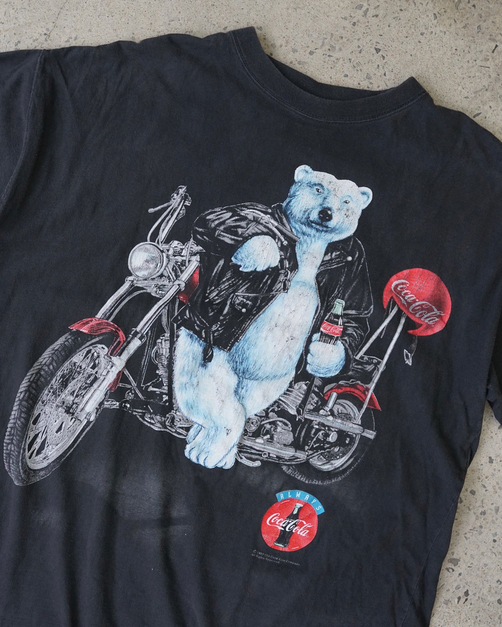 coca cola polar bear 1997 t-shirt
