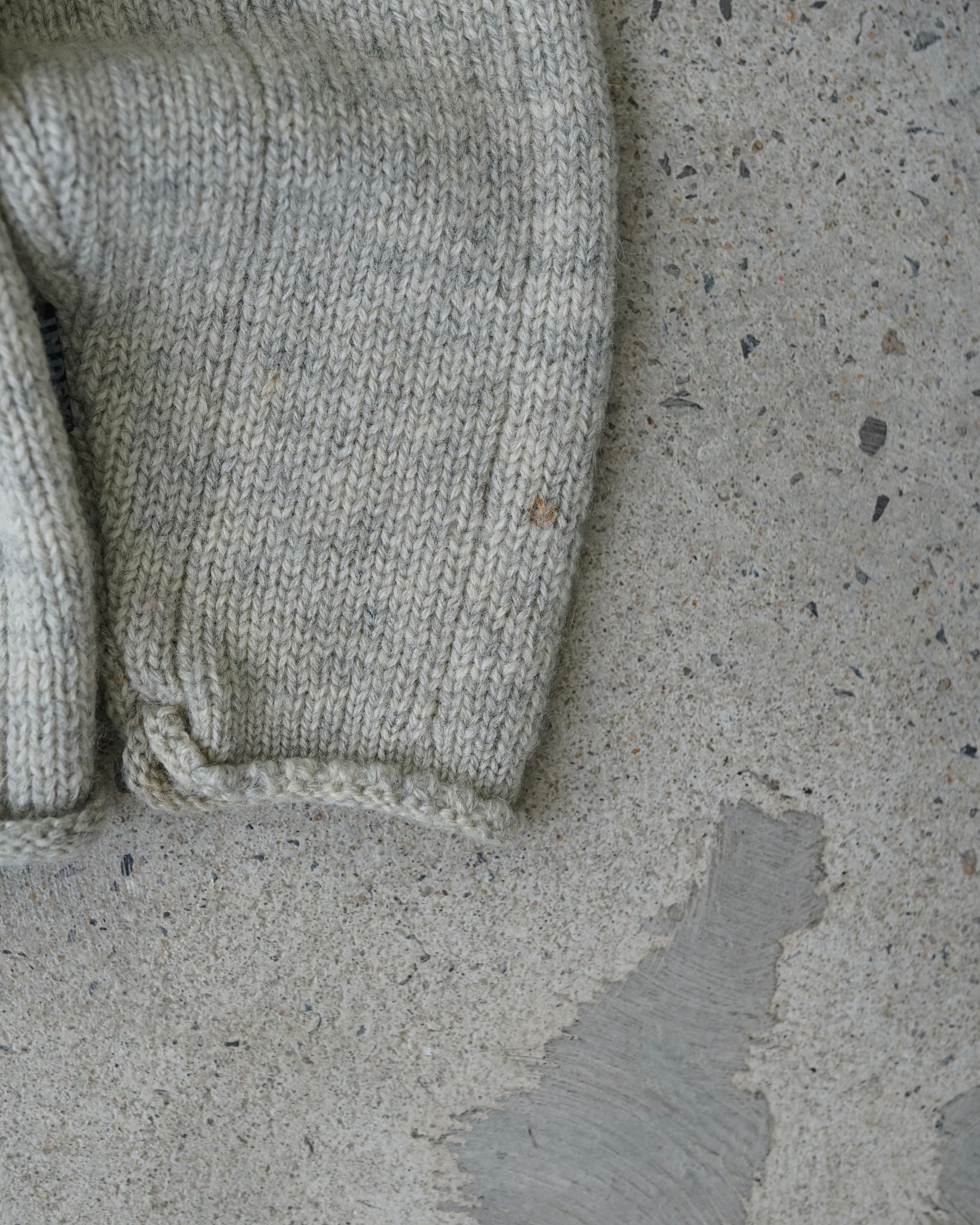 index knit sweater
