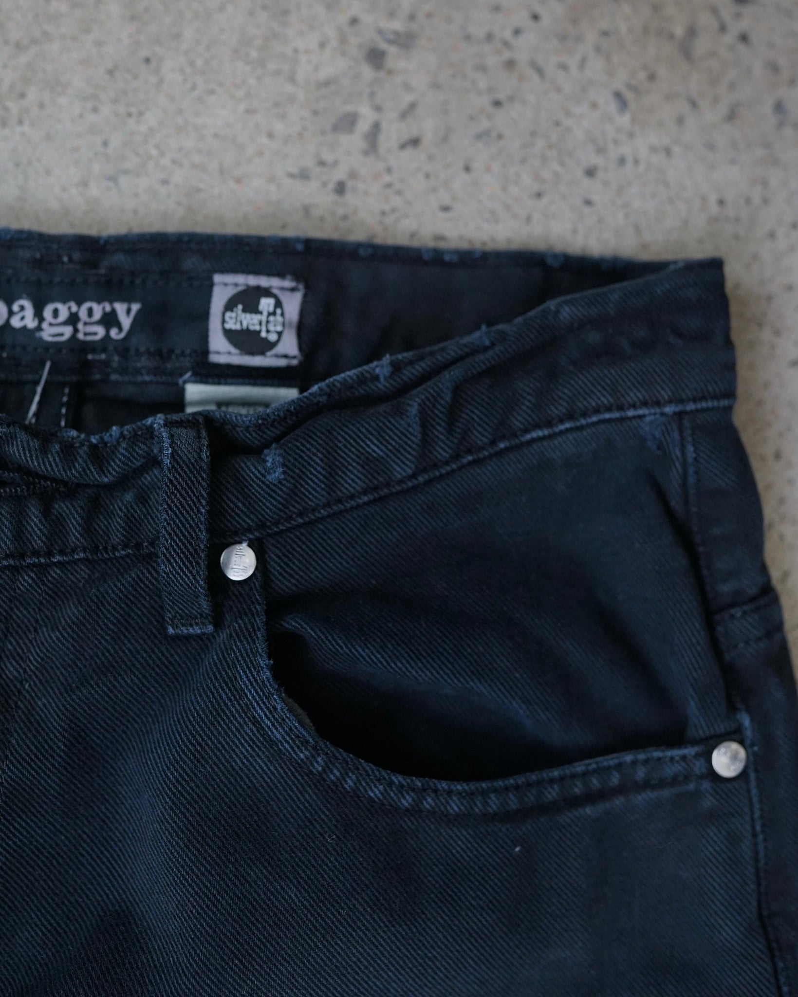 levi's silver tab baggy jeans