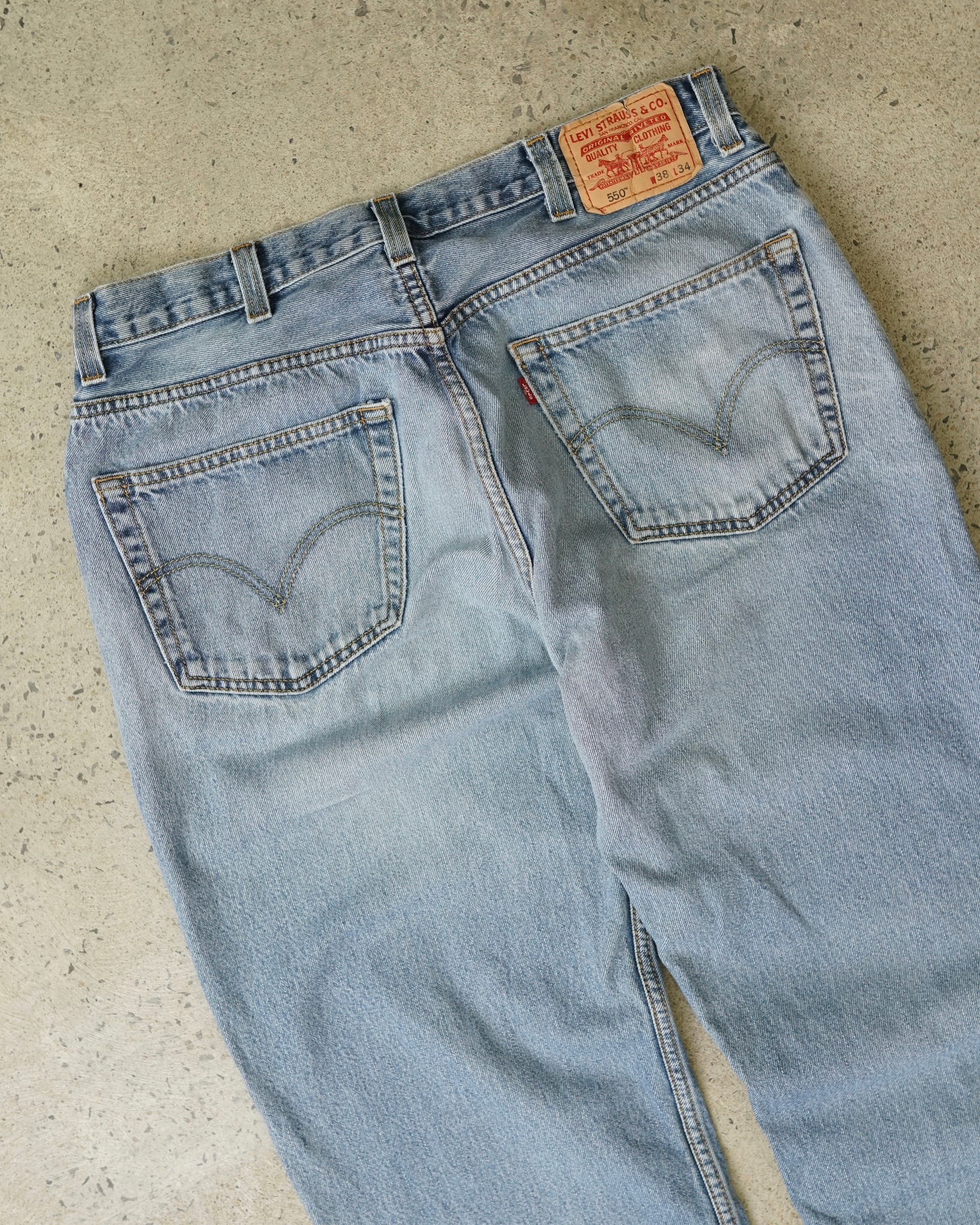 levi's 550 jeans