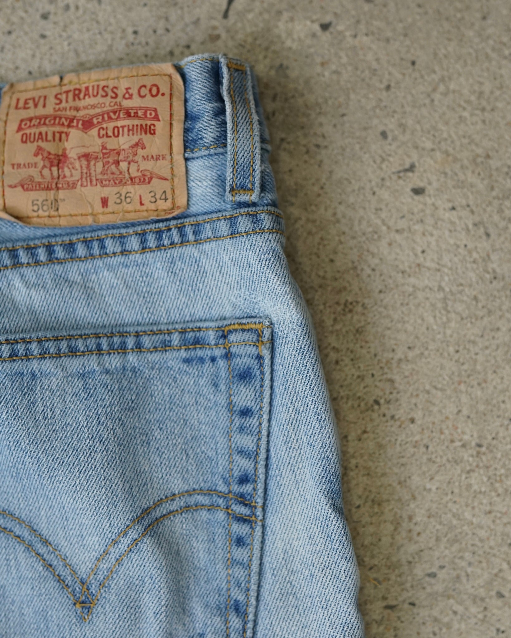 levi's 560 jeans