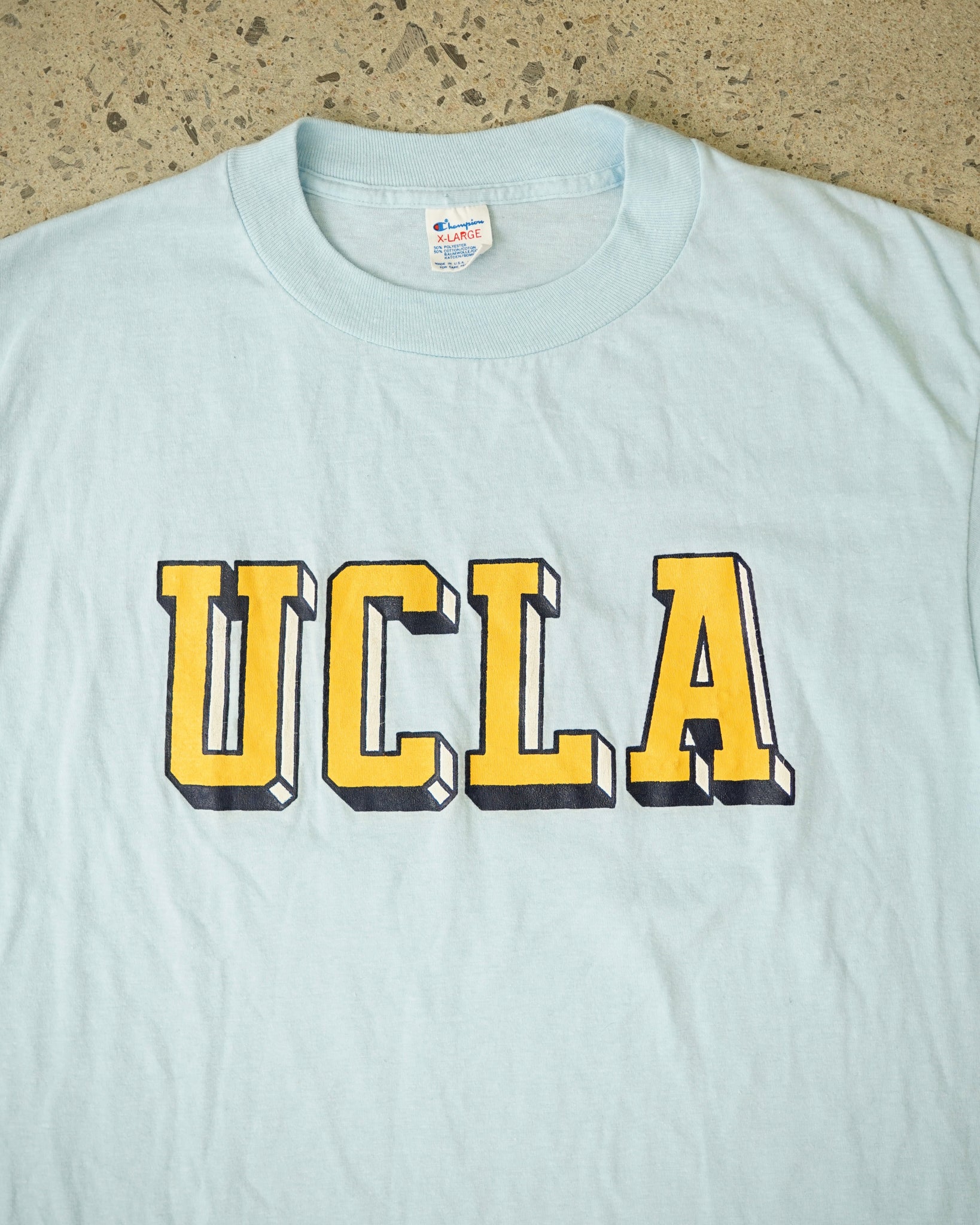 ucla champion vintage t-shirt - M