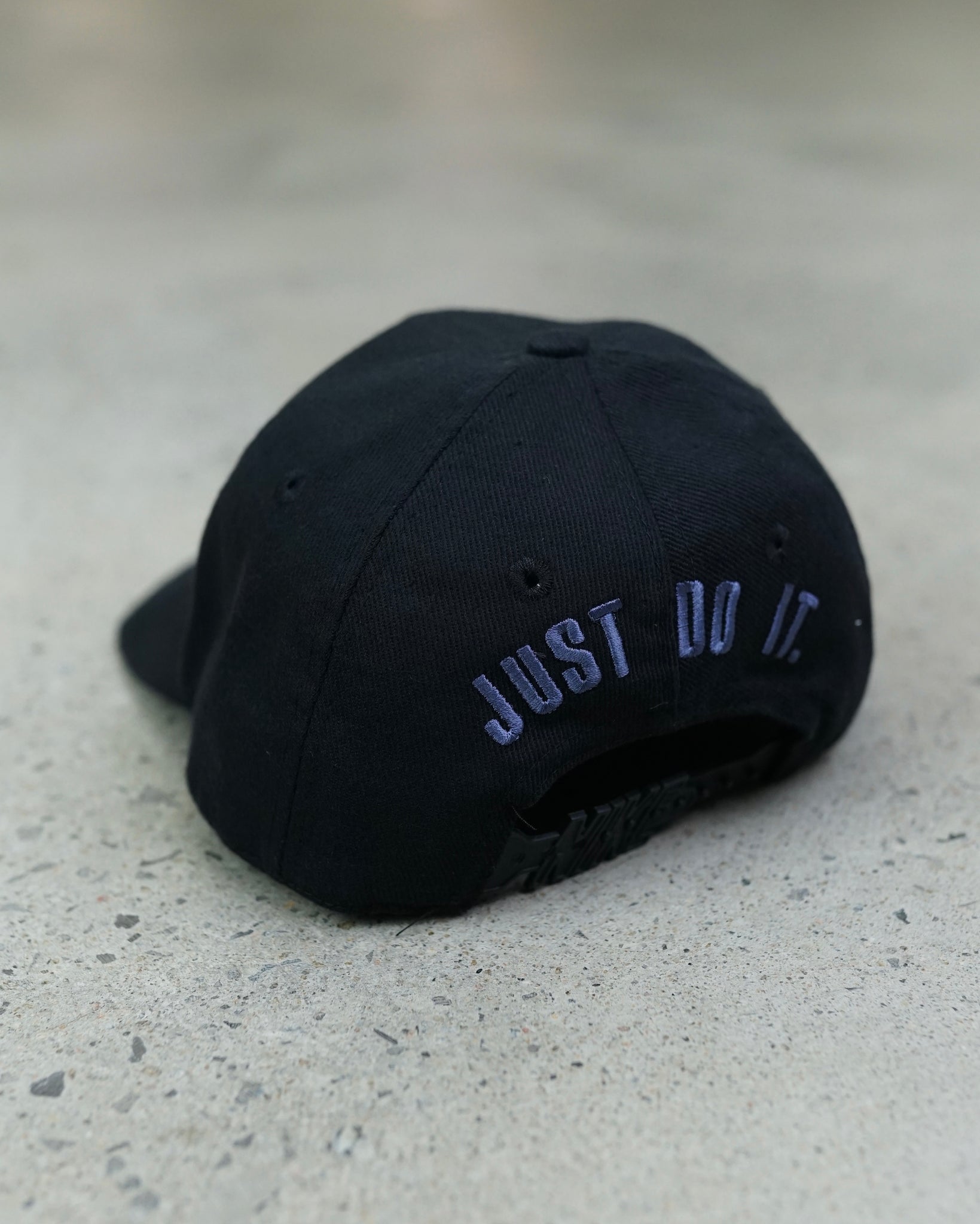 nike snapback hat
