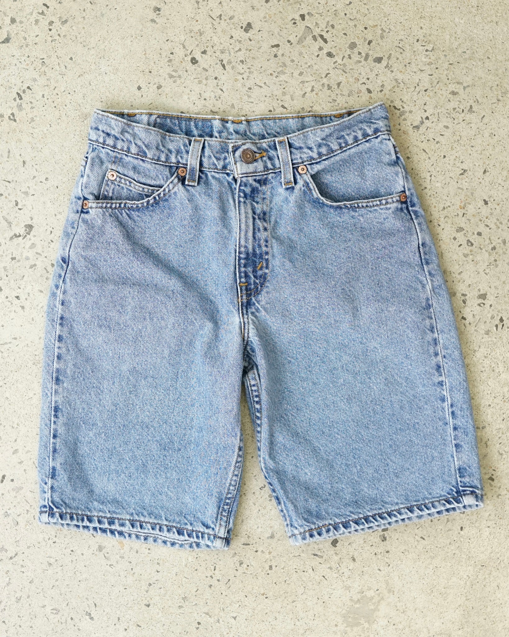 levi's 550 shorts