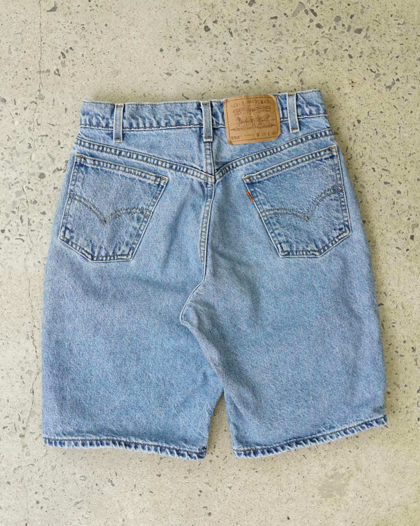 levi's 550 shorts