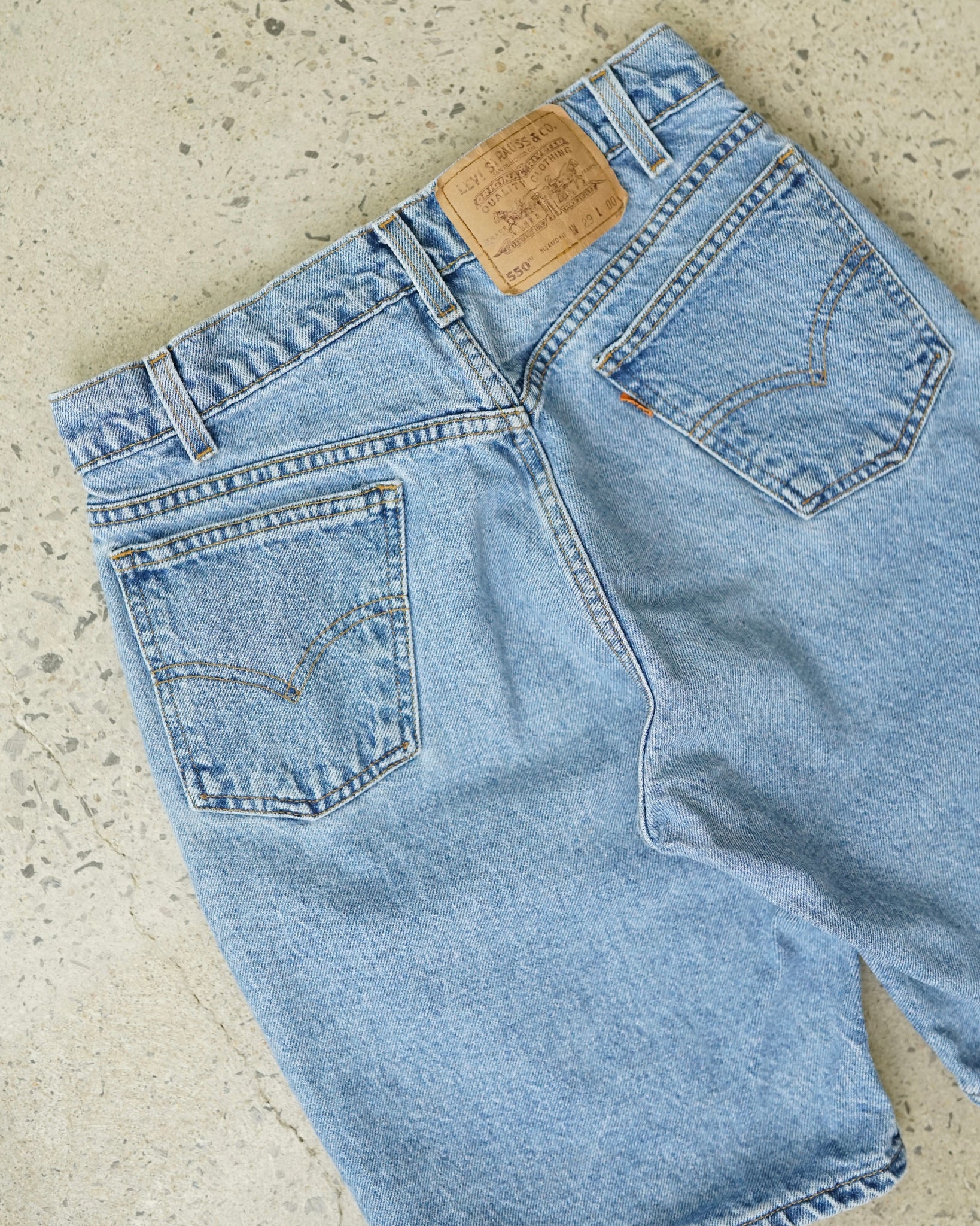 levi's 550 shorts