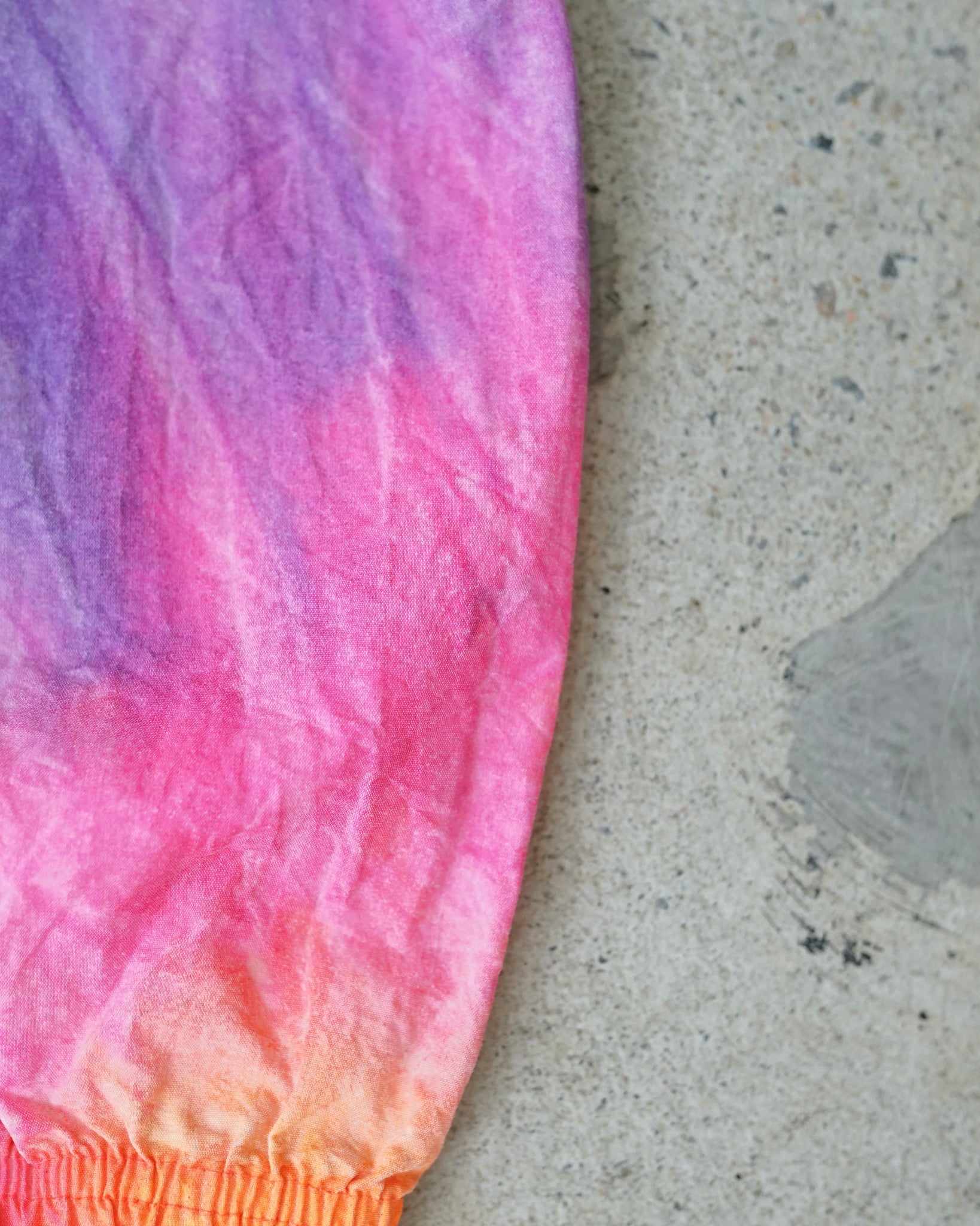 surf style tie dye windbreaker