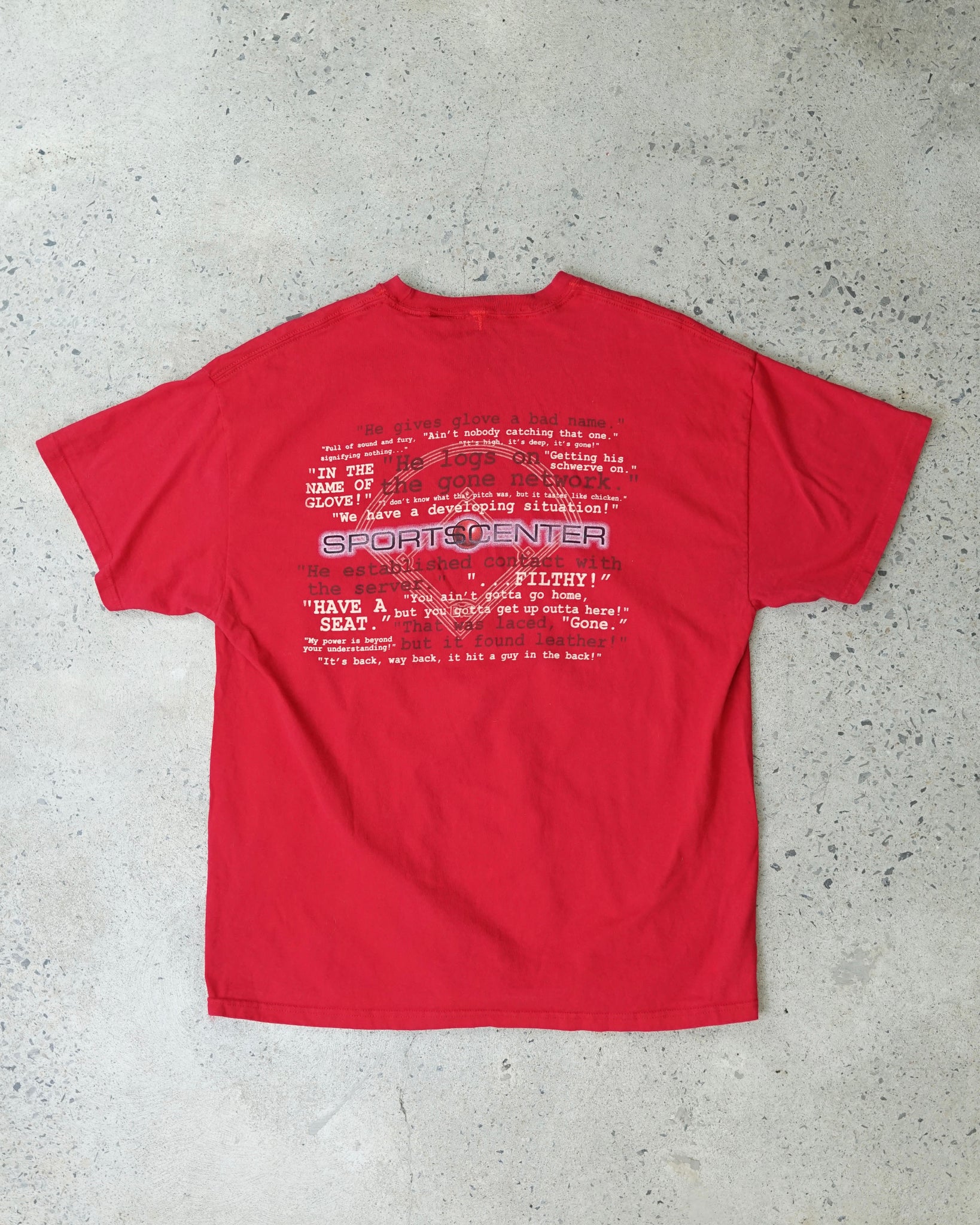 sports center t-shirt -  XL