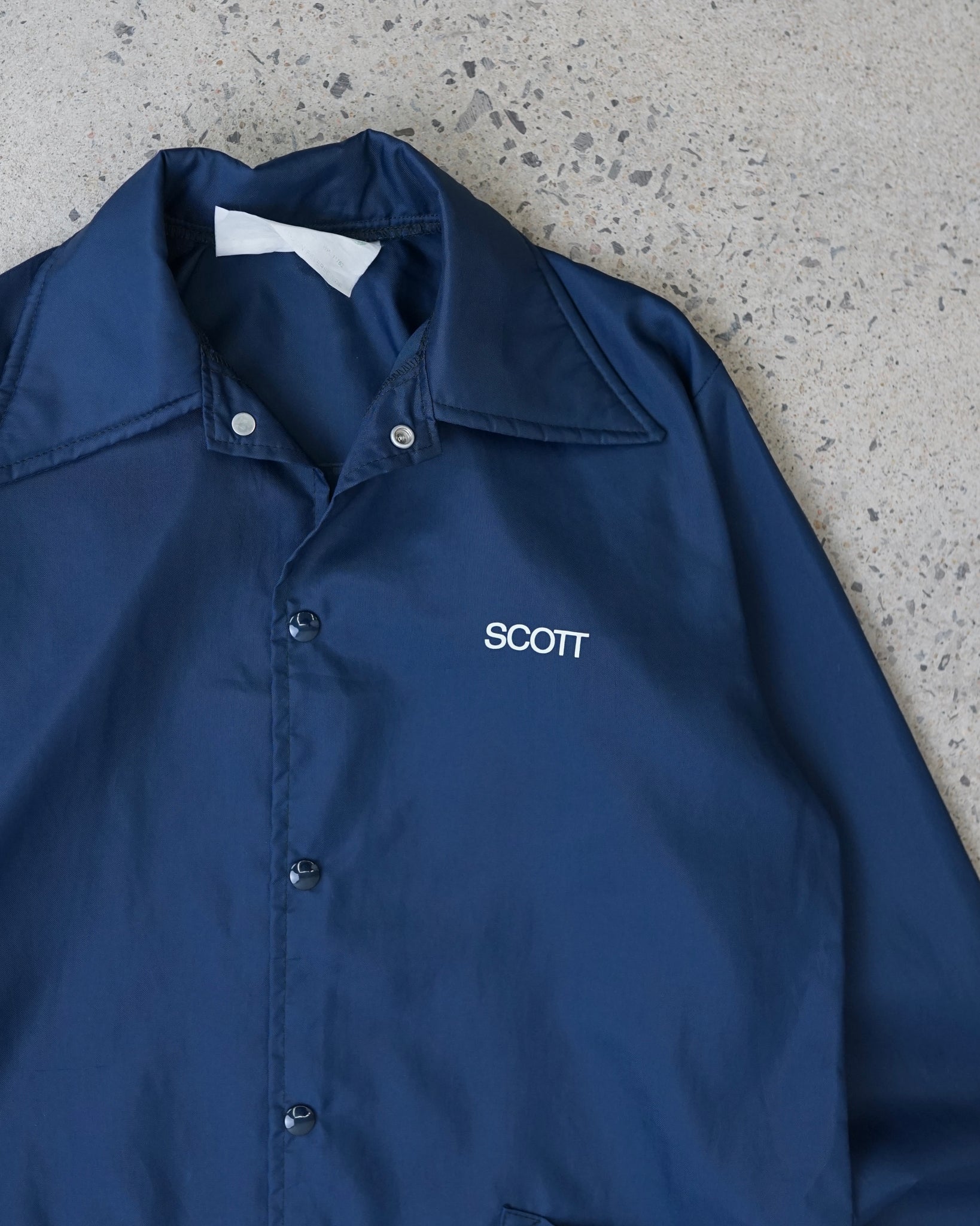 we're rolling with scott windbreaker