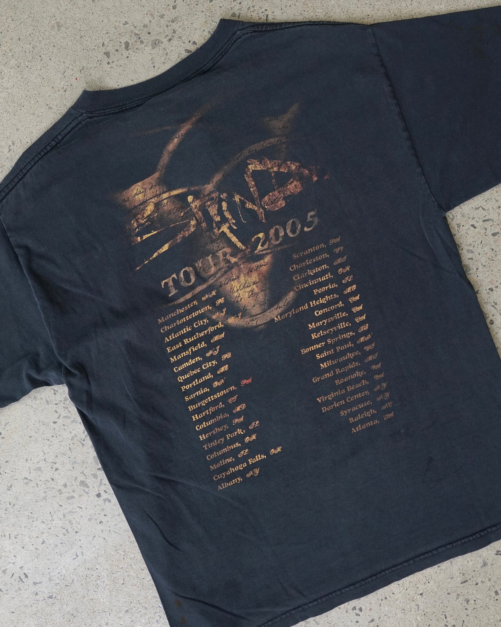 staind tour 2005 rock band t-shirt