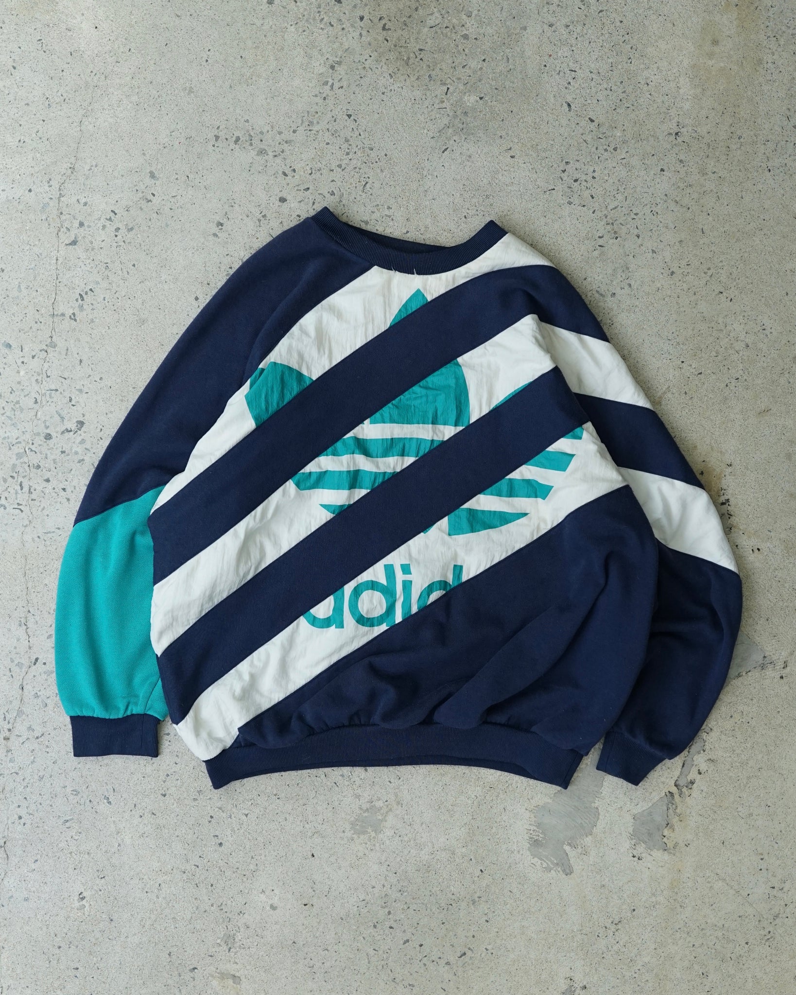 adidas crewneck