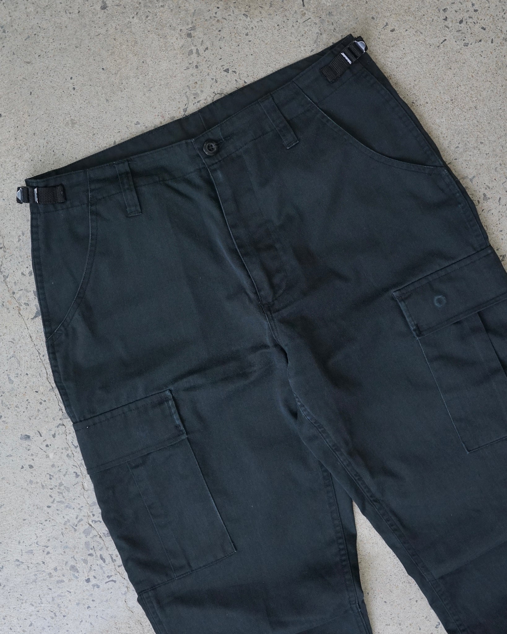 combat cargo trousers