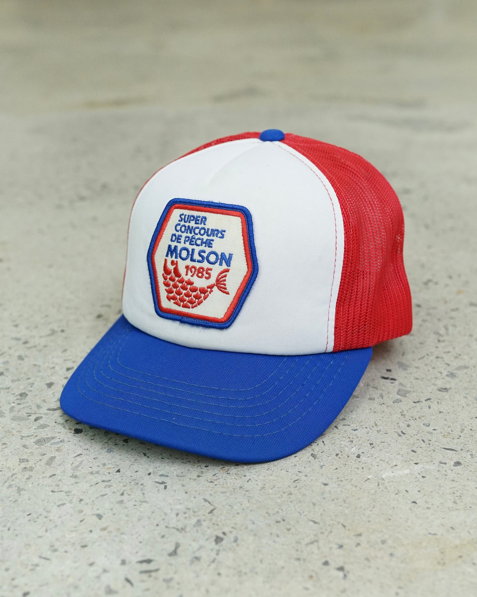 molson 1985 fishing contest trucker hat