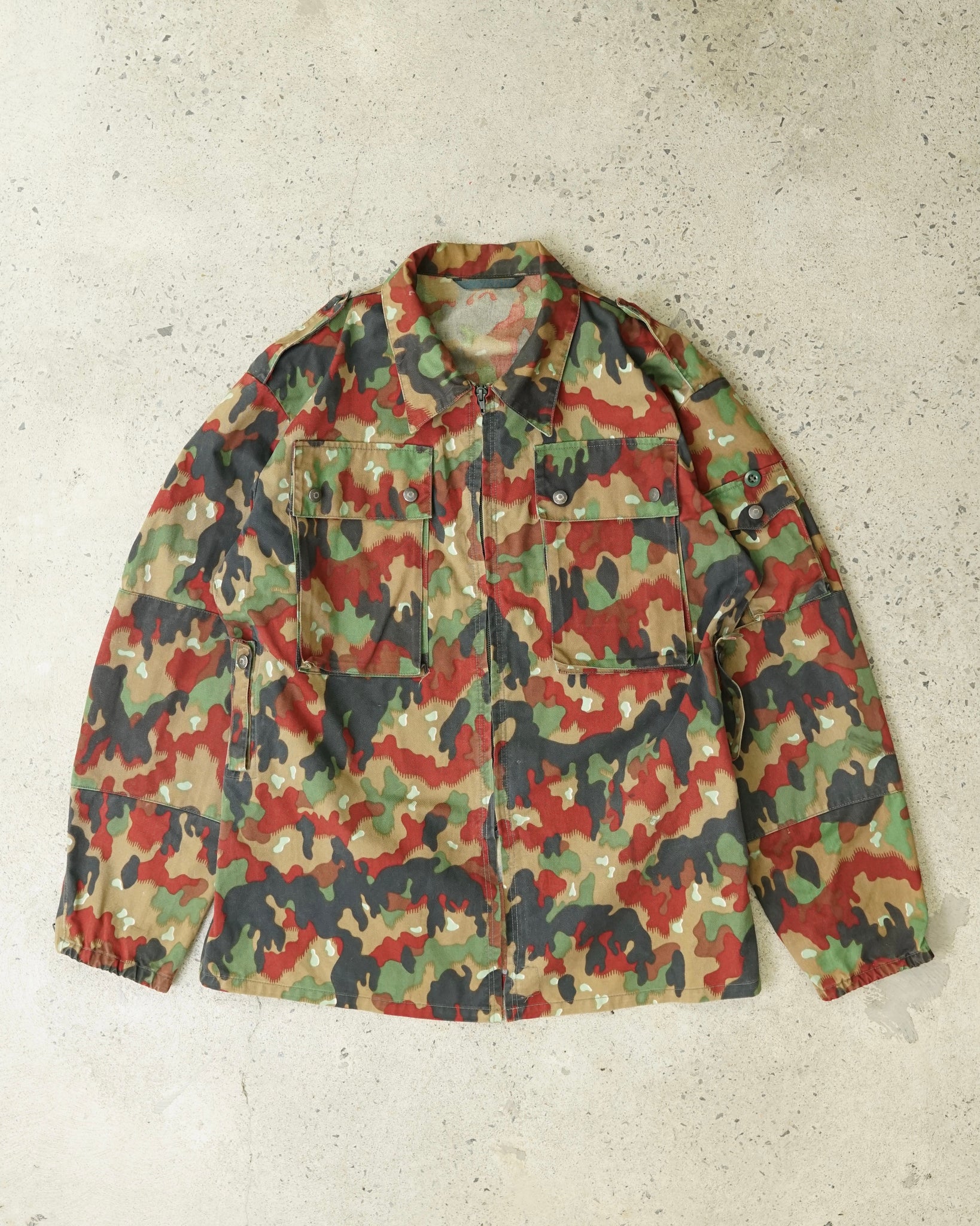 camo zip-up over shirt - medium