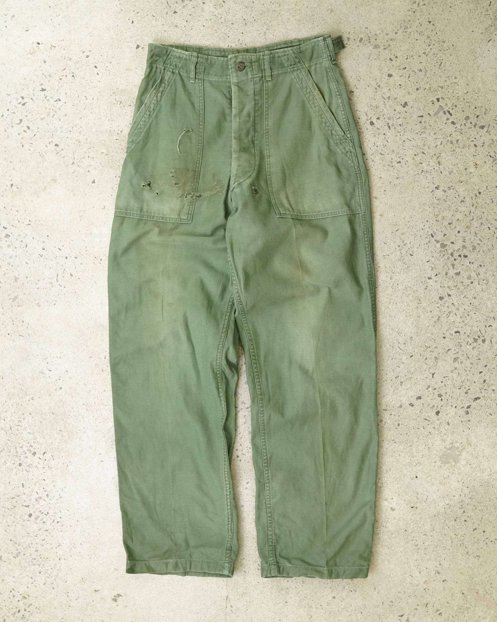 military cargo pants - 28x30