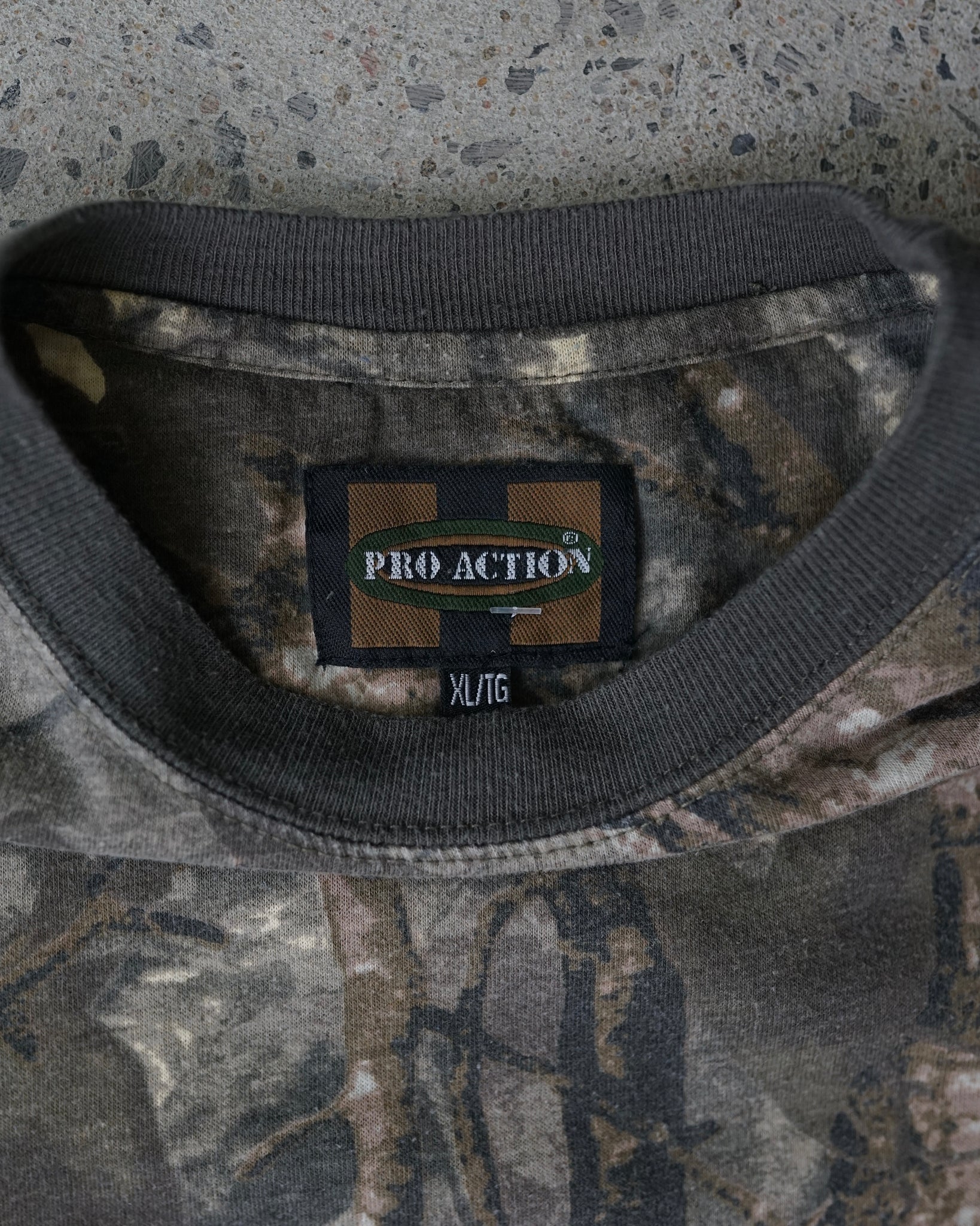 pro action realtree camo pocket t-shirt
