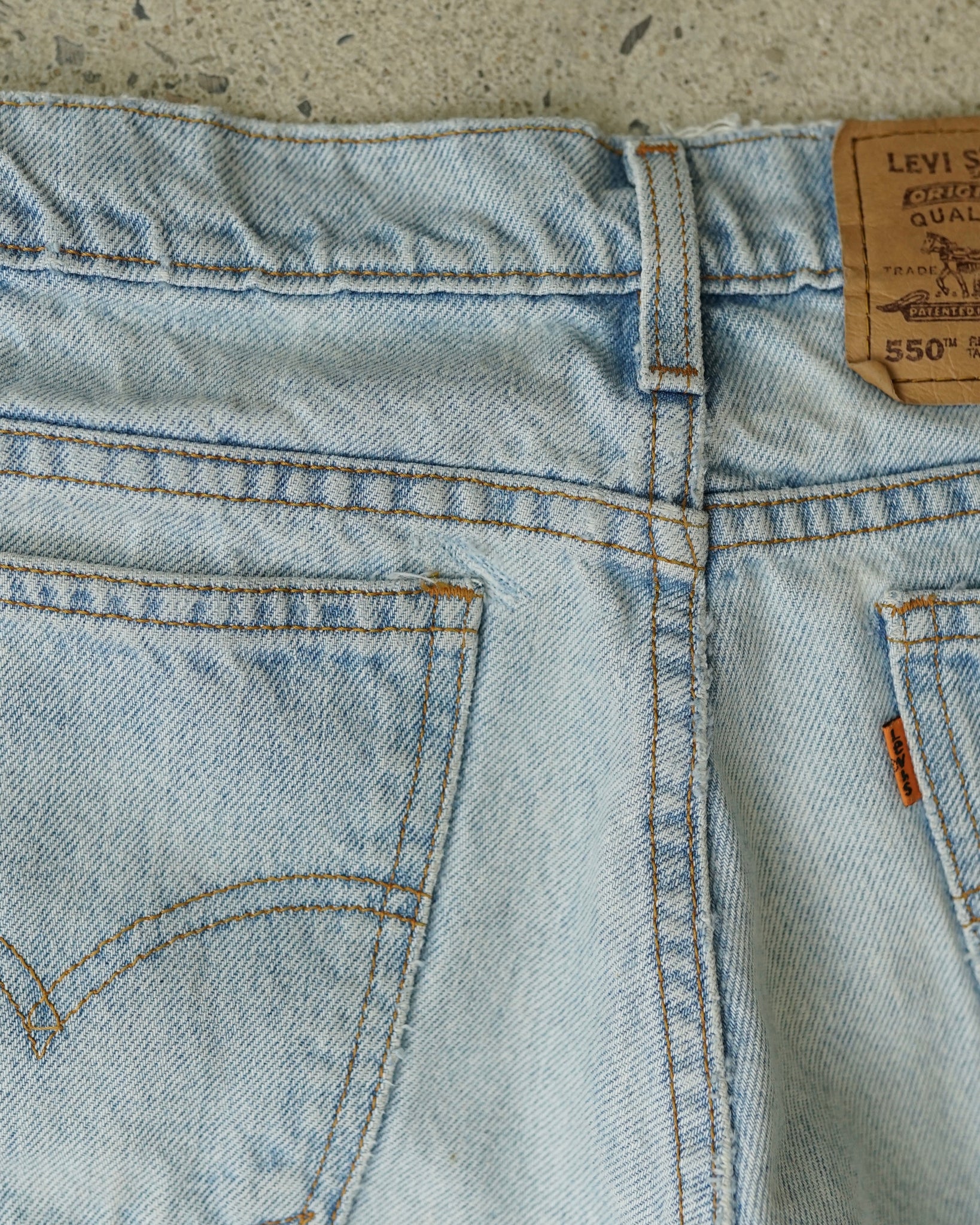 levi's 550 orange tab jeans