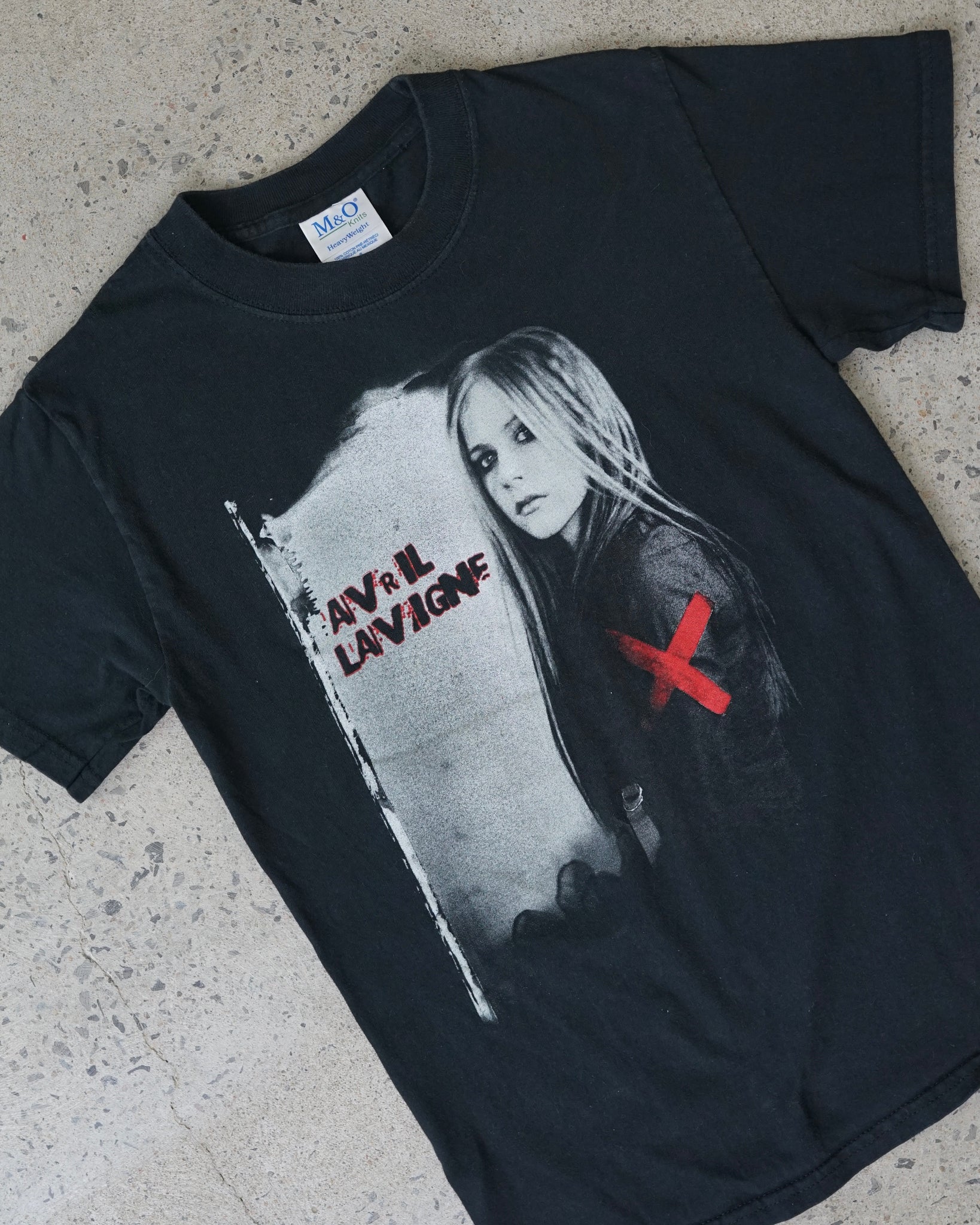 avril lavigne under my skin 2004 tour t-shirt