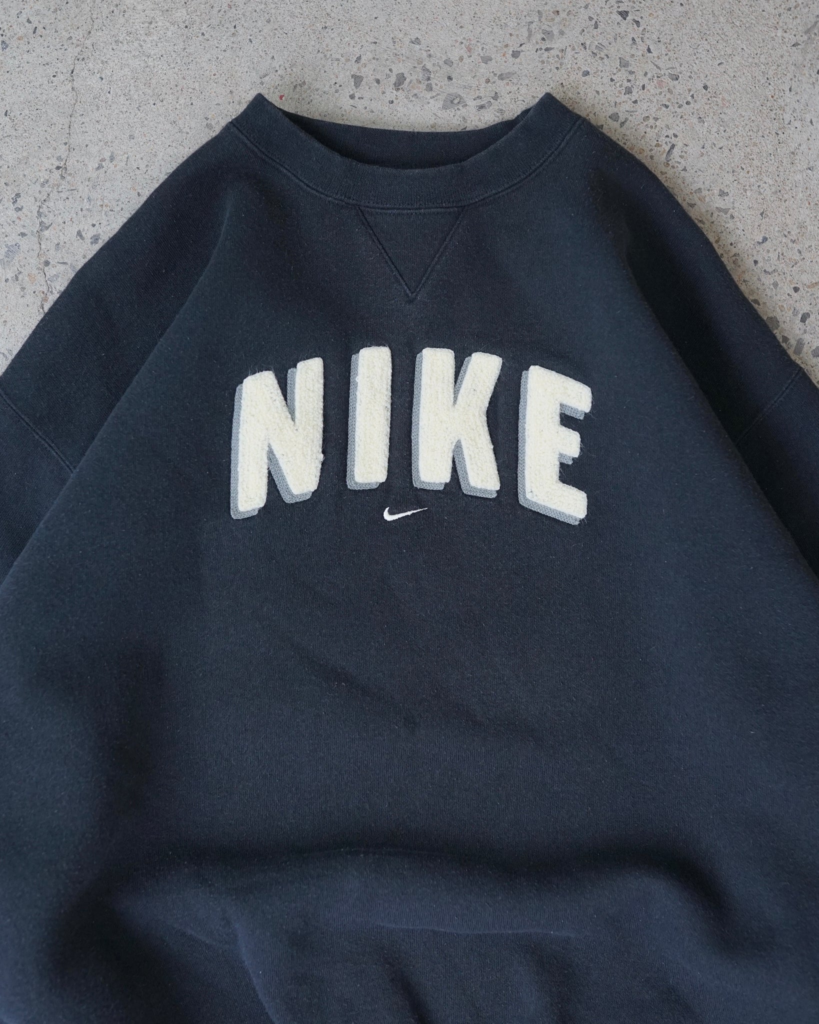 nike team crewneck