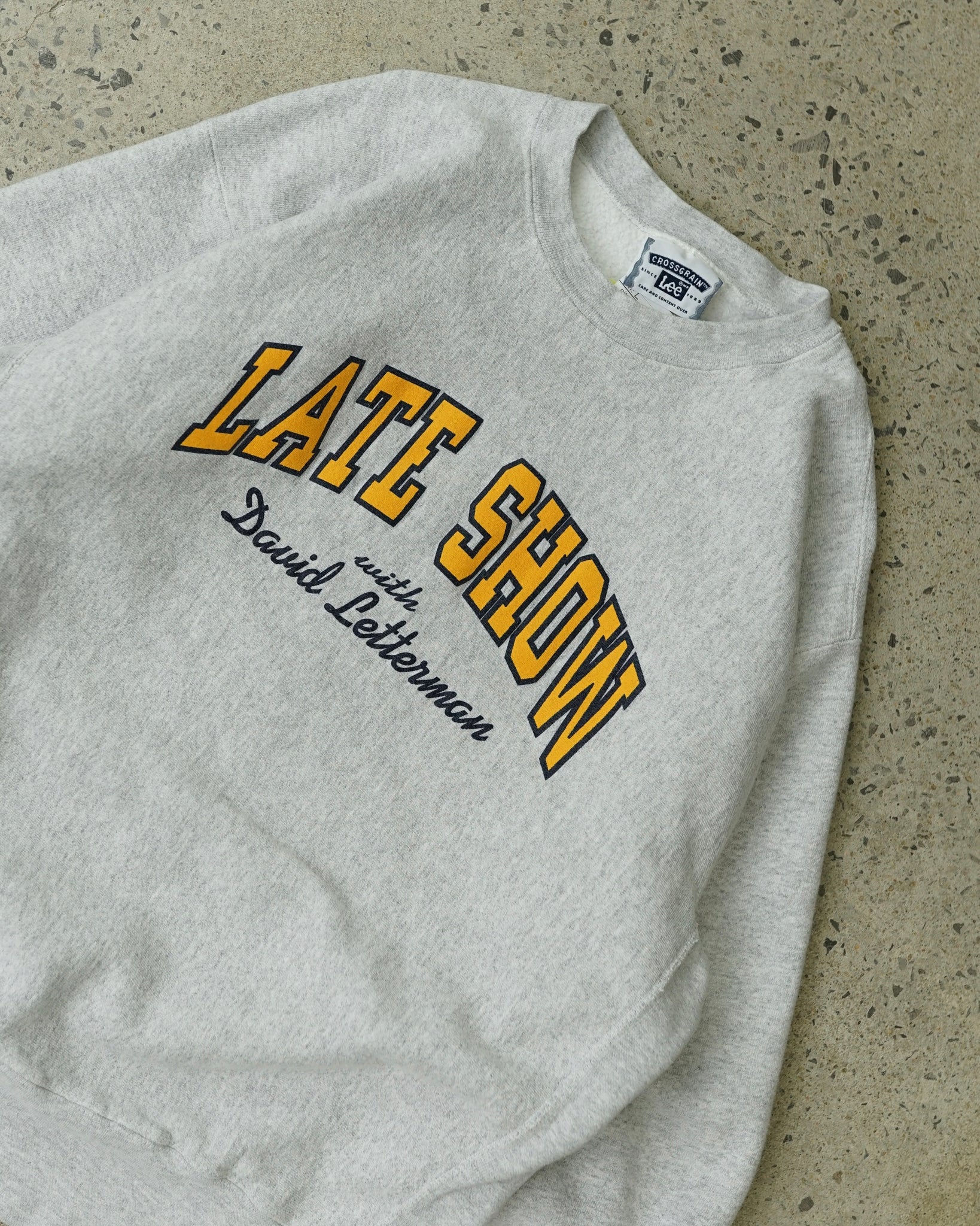 late show lee crewneck